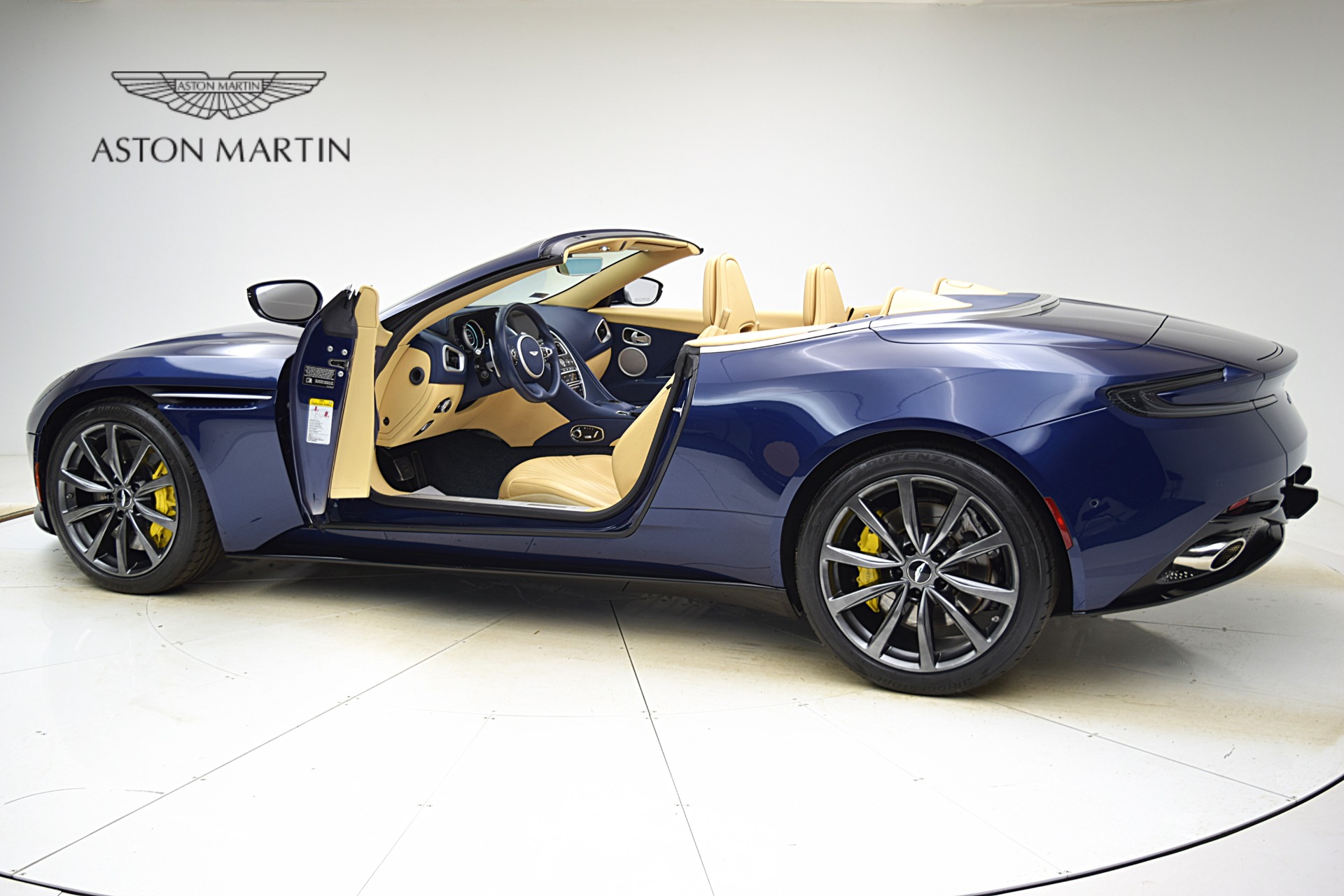 Used 2019 Aston Martin DB11 | St. Petersburg, FL