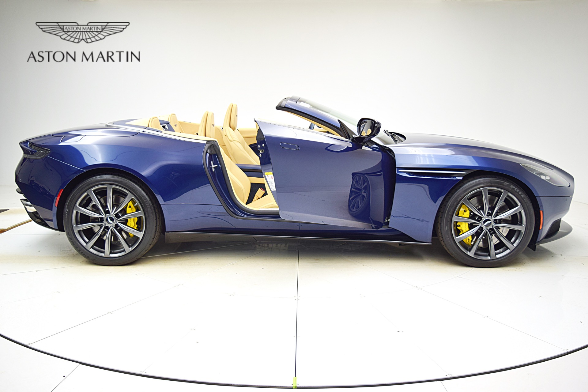 Used 2019 Aston Martin DB11 | St. Petersburg, FL