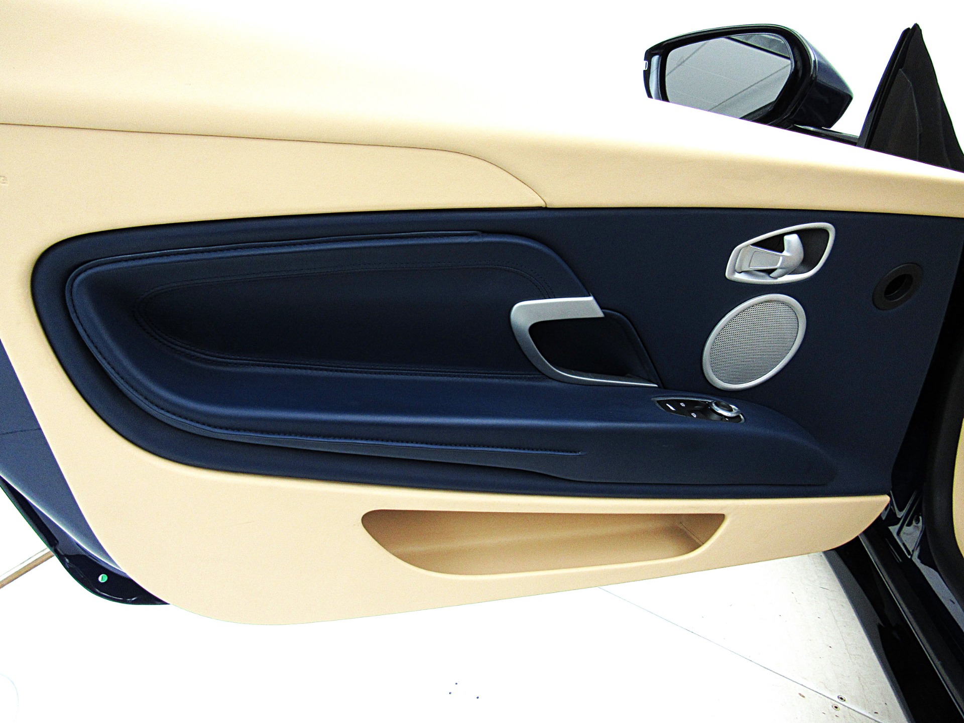 Used 2019 Aston Martin DB11 | St. Petersburg, FL