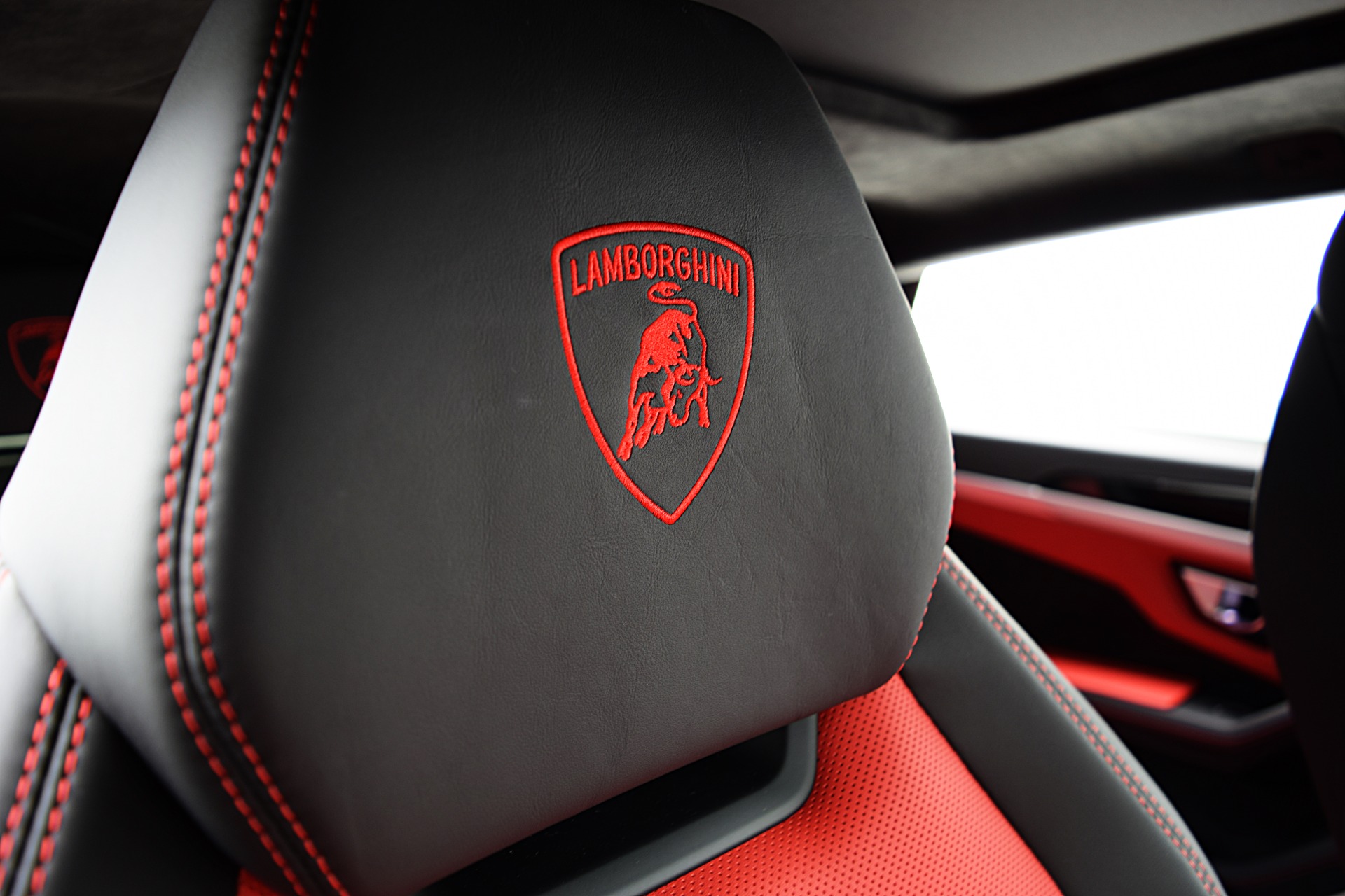 Used 2019 Lamborghini Urus / LEASE OPTIONS AVAILABLE | St. Petersburg, FL