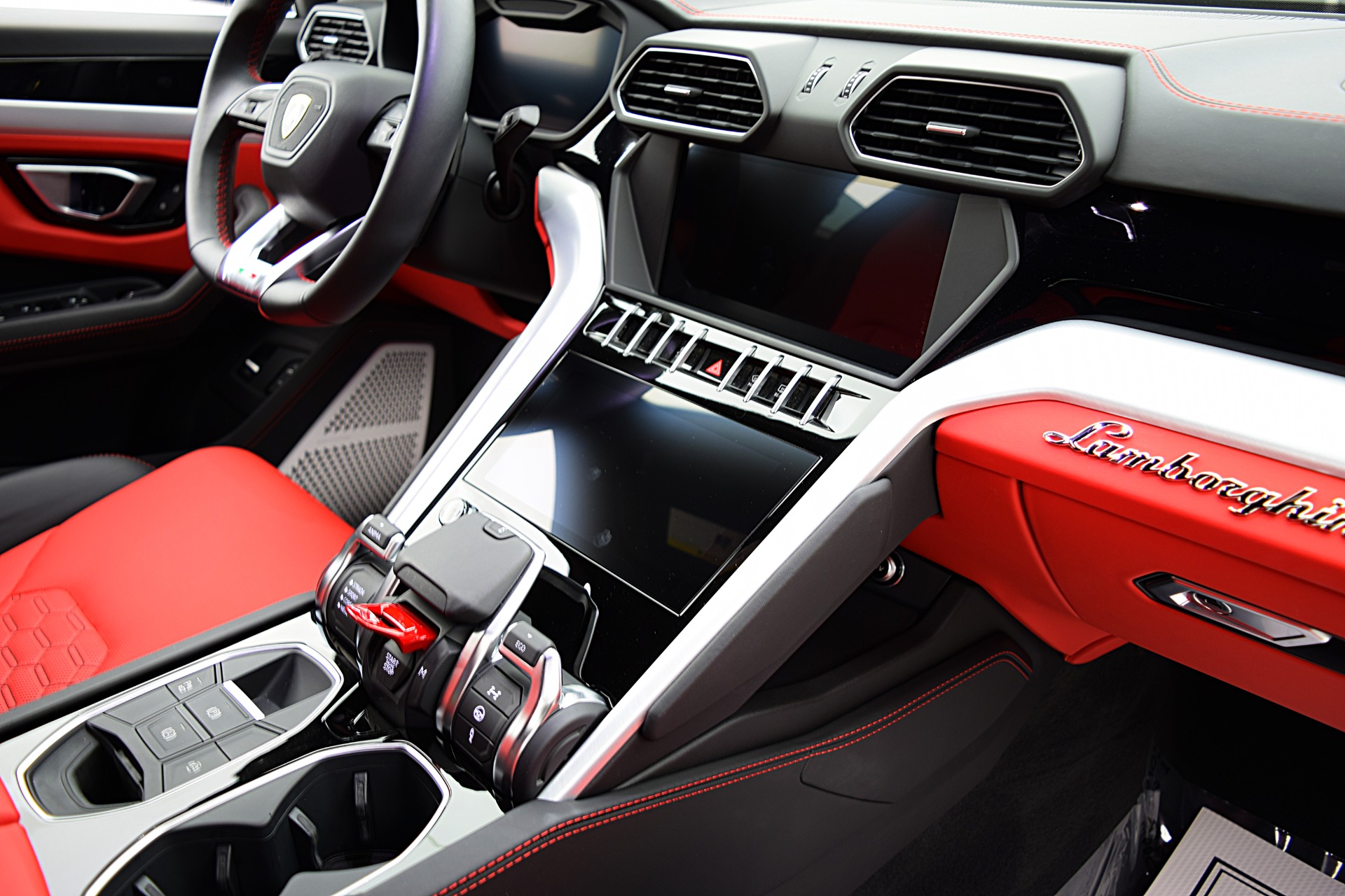 Used 2019 Lamborghini Urus / LEASE OPTIONS AVAILABLE | St. Petersburg, FL