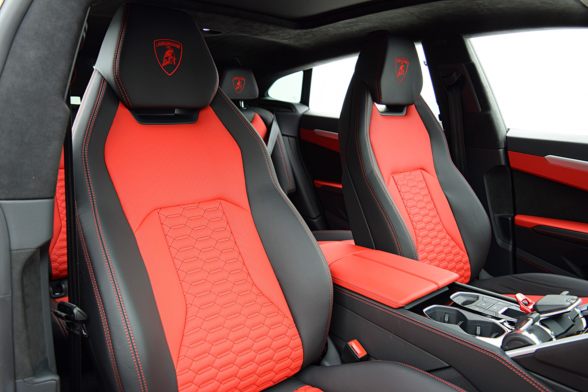 Used 2019 Lamborghini Urus / LEASE OPTIONS AVAILABLE | St. Petersburg, FL