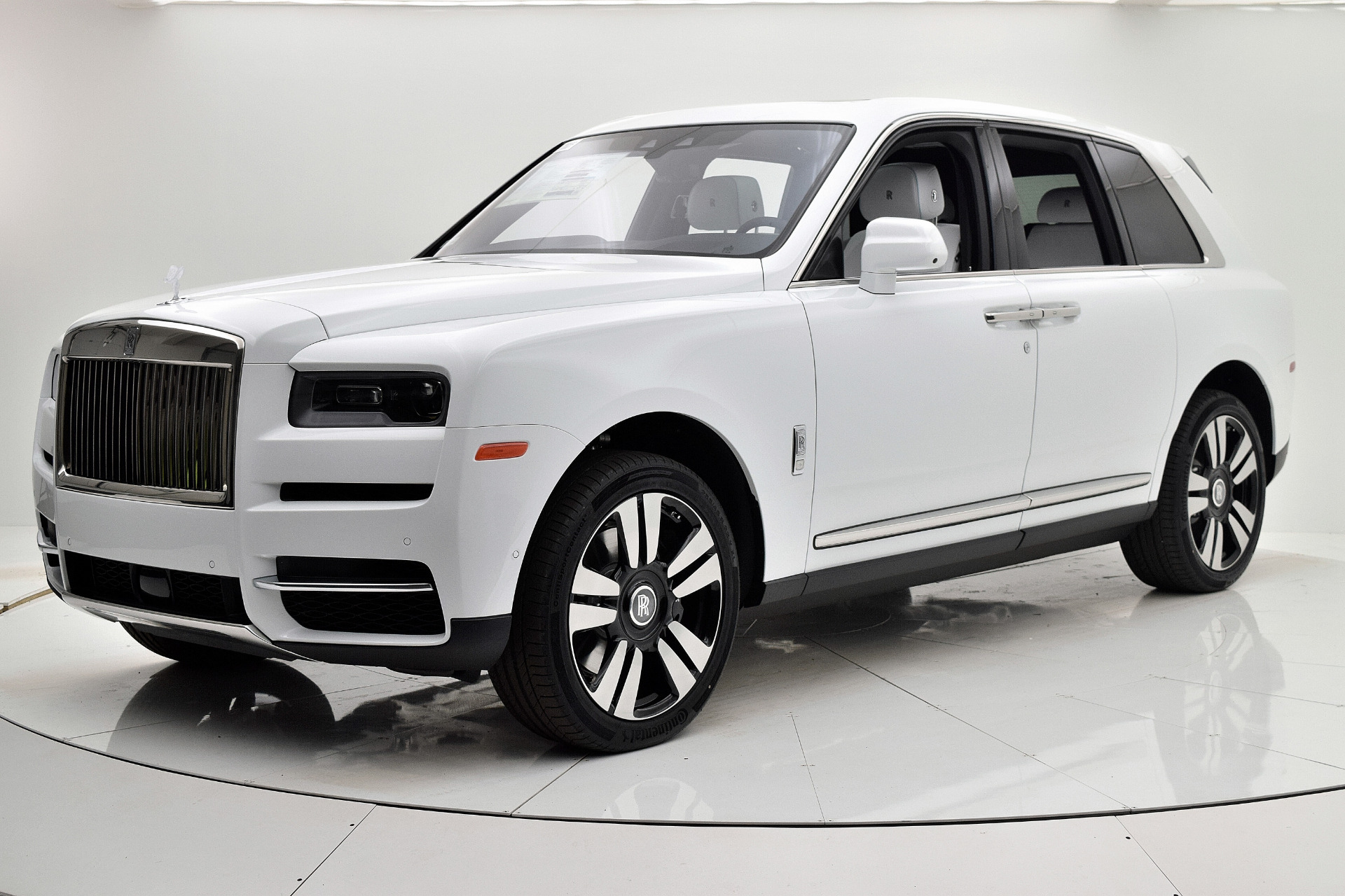 Used 2019 Rolls-Royce Cullinan | St. Petersburg, FL