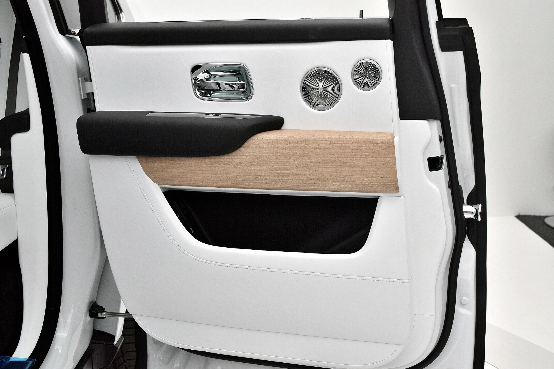 Used 2019 Rolls-Royce Cullinan | St. Petersburg, FL