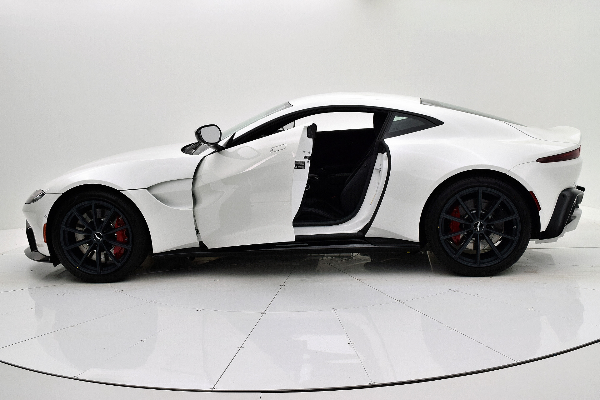 Used 2020 Aston Martin Vantage | St. Petersburg, FL