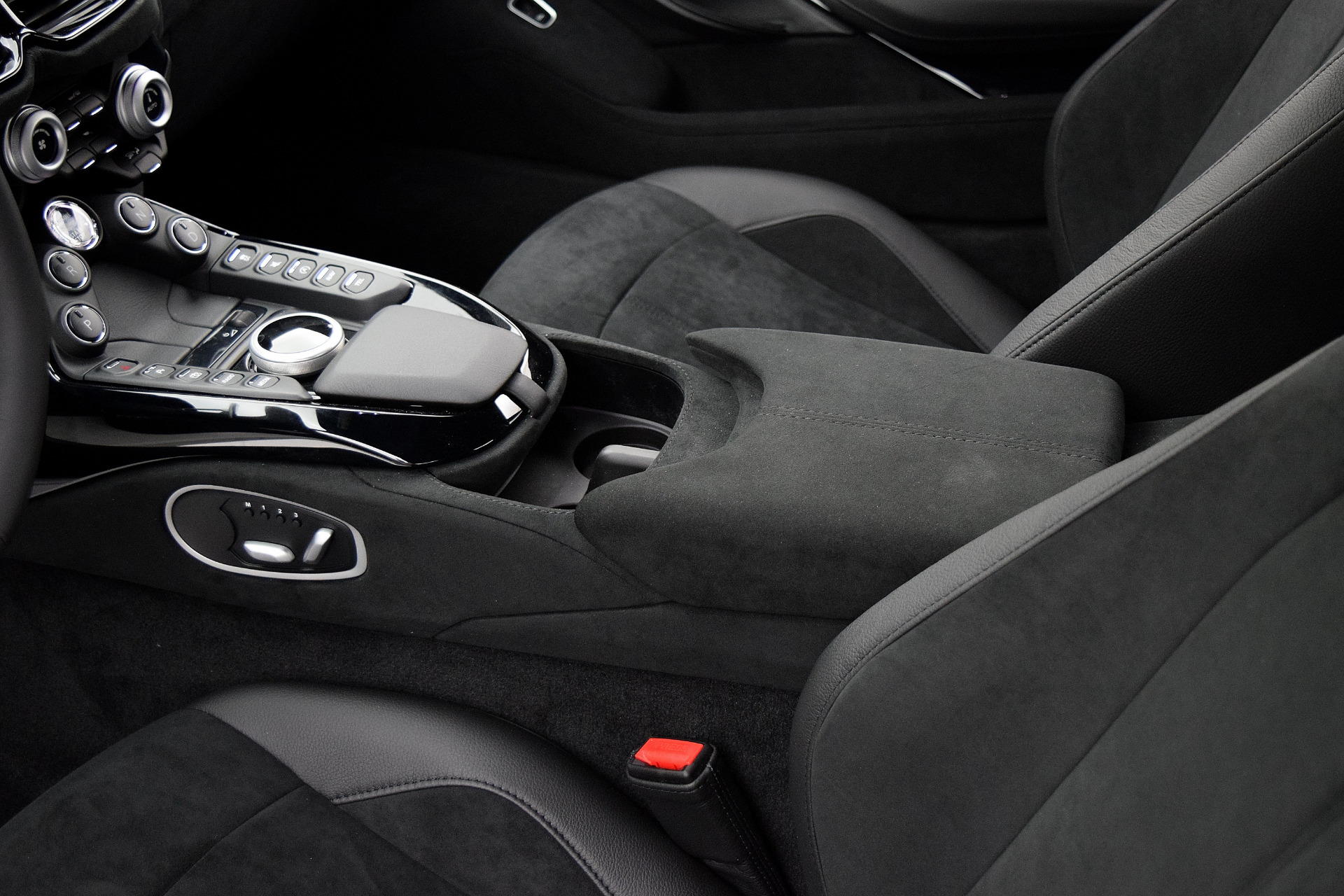 Used 2020 Aston Martin Vantage | St. Petersburg, FL