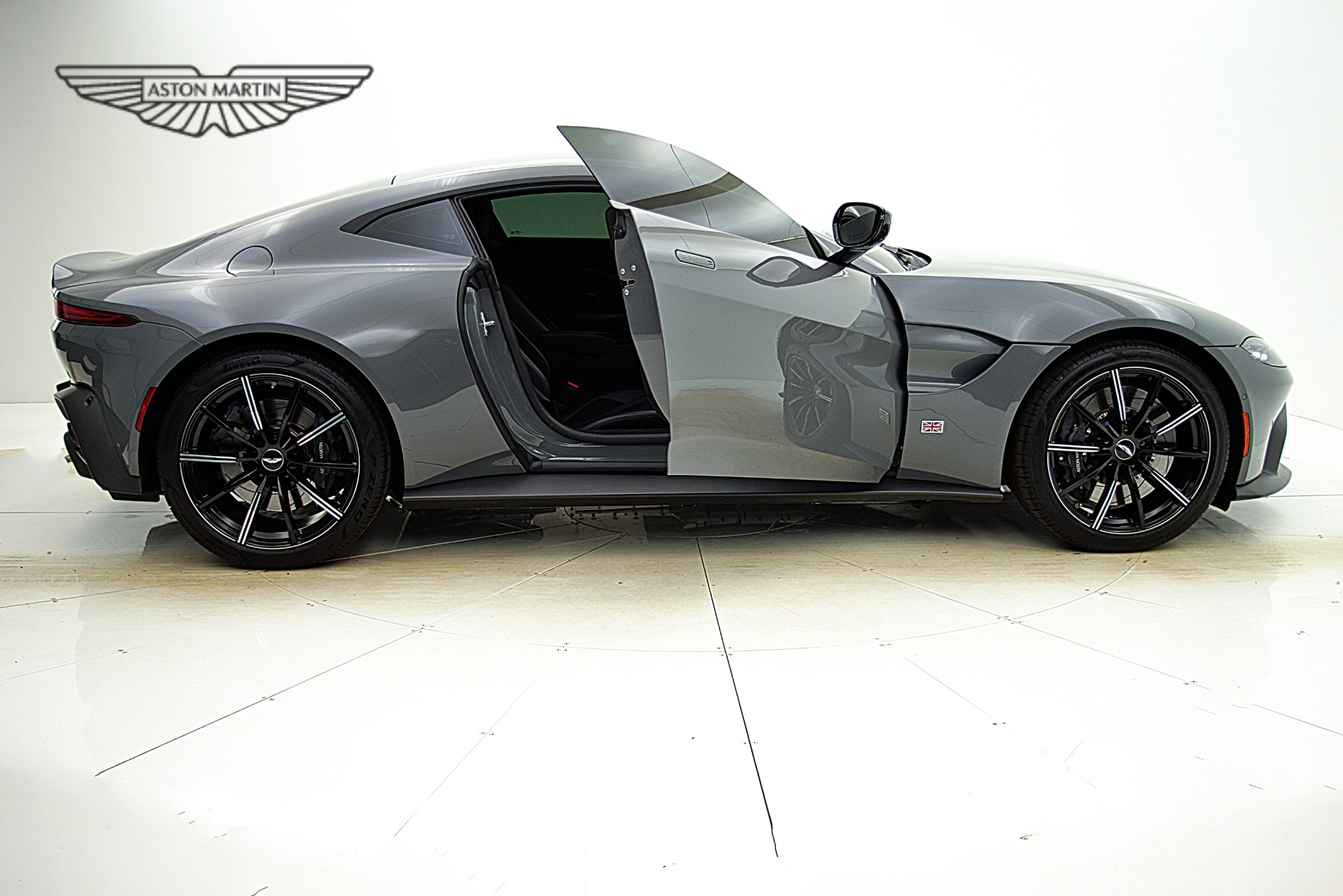 Used 2020 Aston Martin Vantage | St. Petersburg, FL