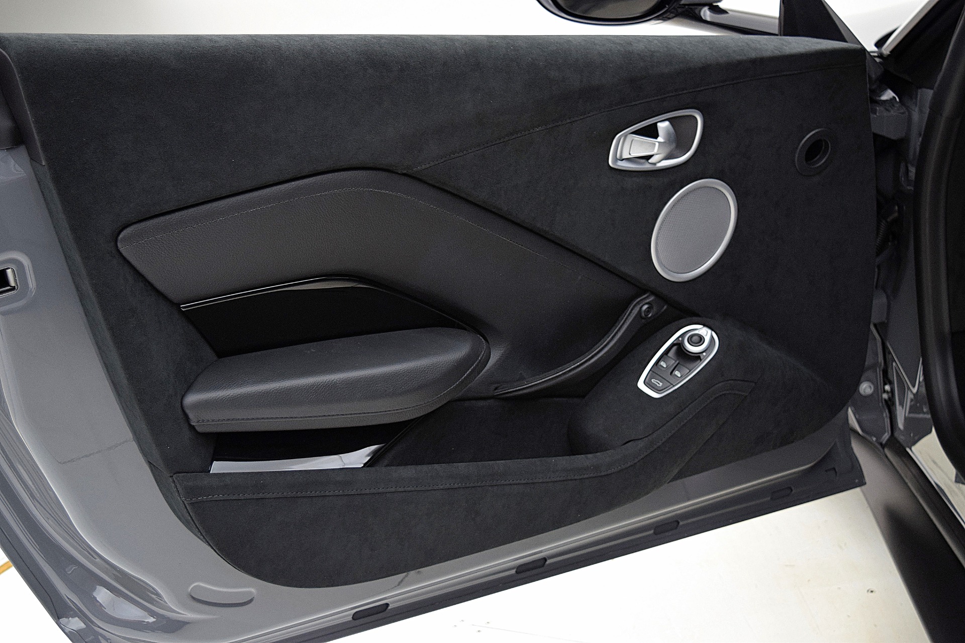 Used 2020 Aston Martin Vantage | St. Petersburg, FL