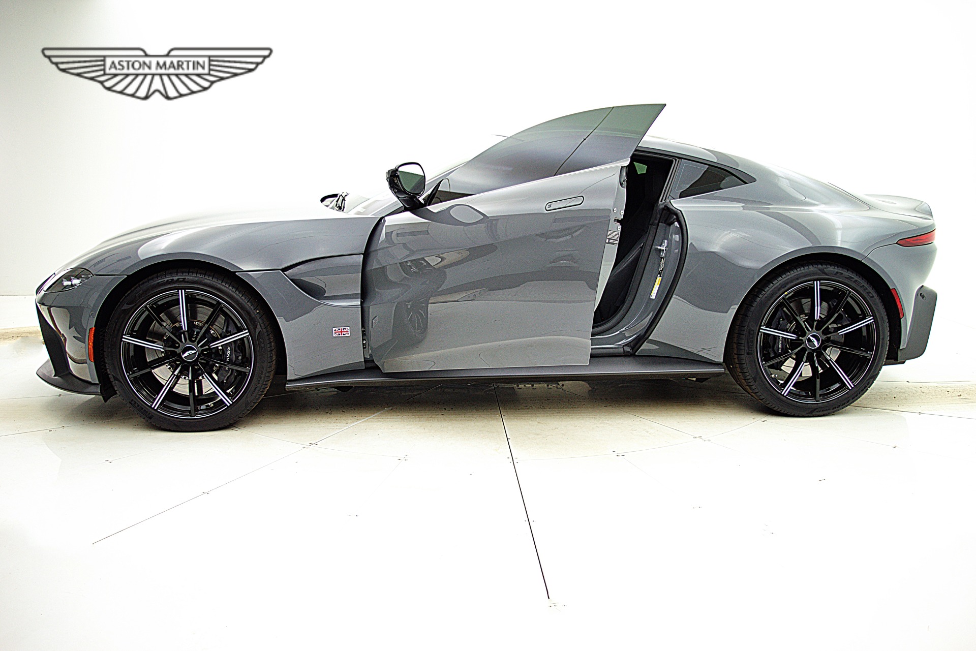 Used 2020 Aston Martin Vantage | St. Petersburg, FL