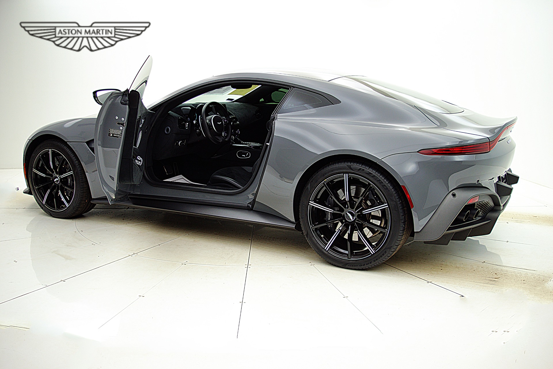 Used 2020 Aston Martin Vantage | St. Petersburg, FL