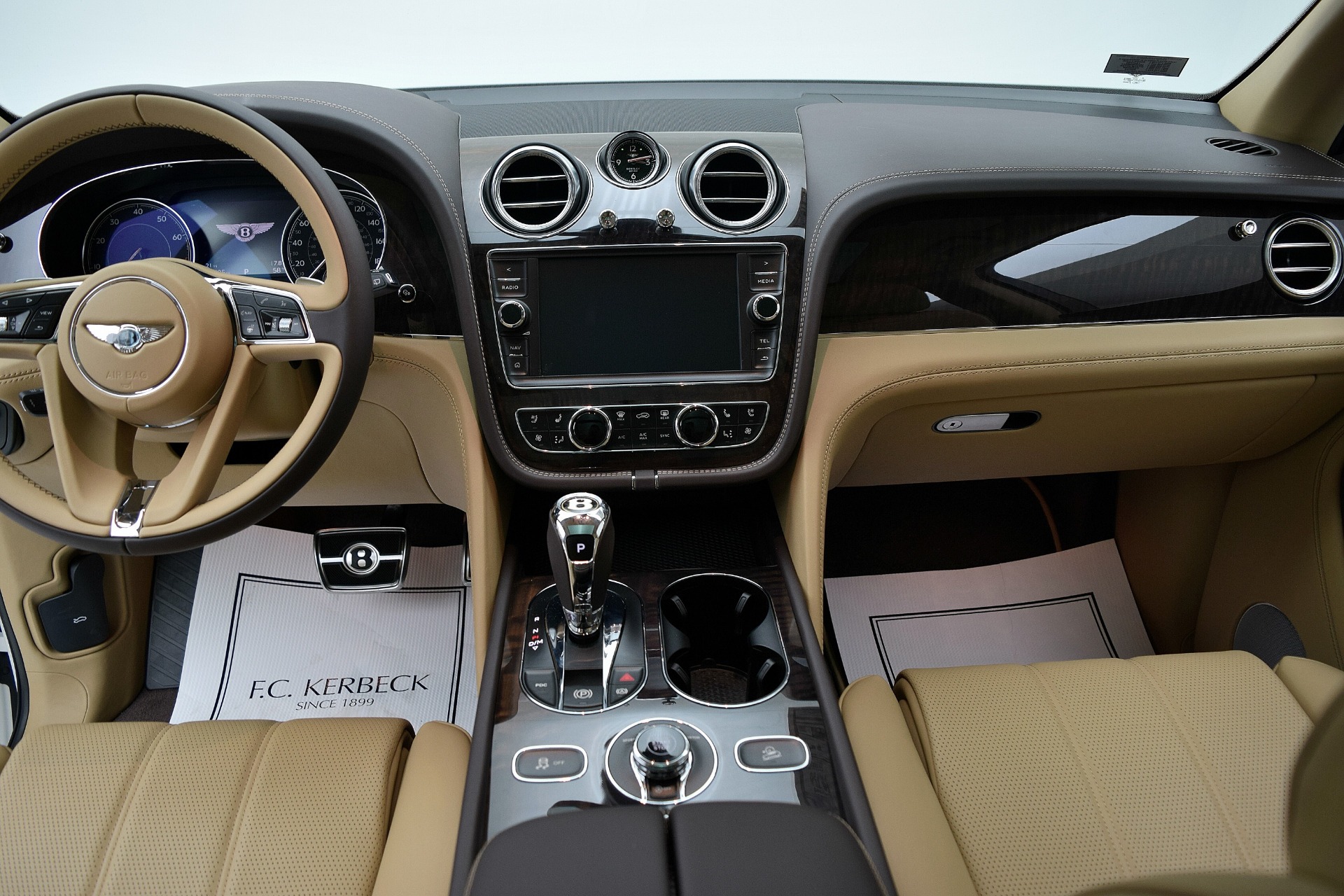 Used 2020 Bentley Bentayga V8 / LEASE OPTIONS AVAILABLE | St. Petersburg, FL