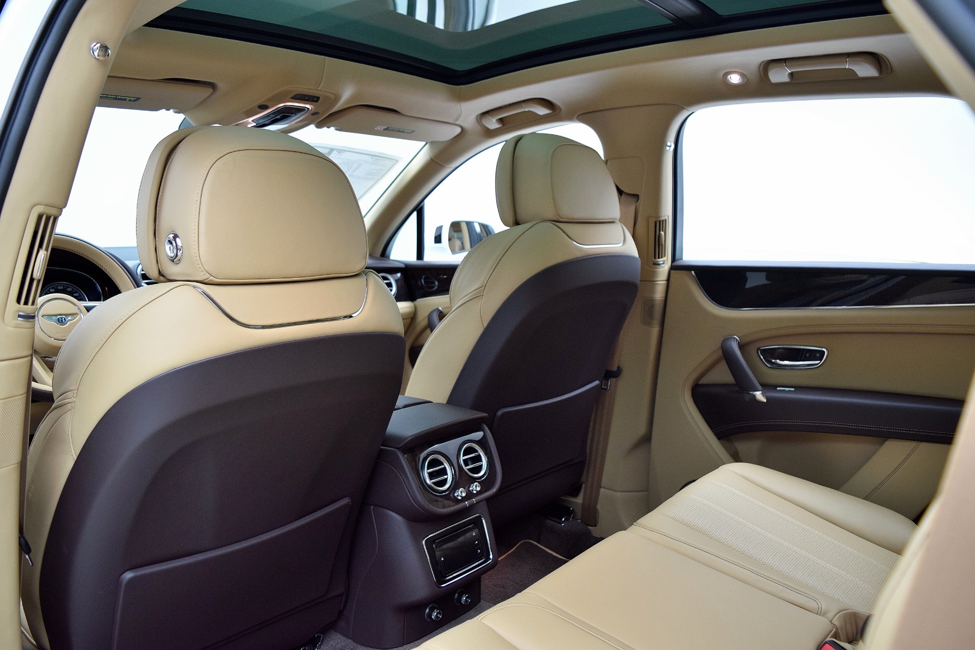 Used 2020 Bentley Bentayga V8 / LEASE OPTIONS AVAILABLE | St. Petersburg, FL