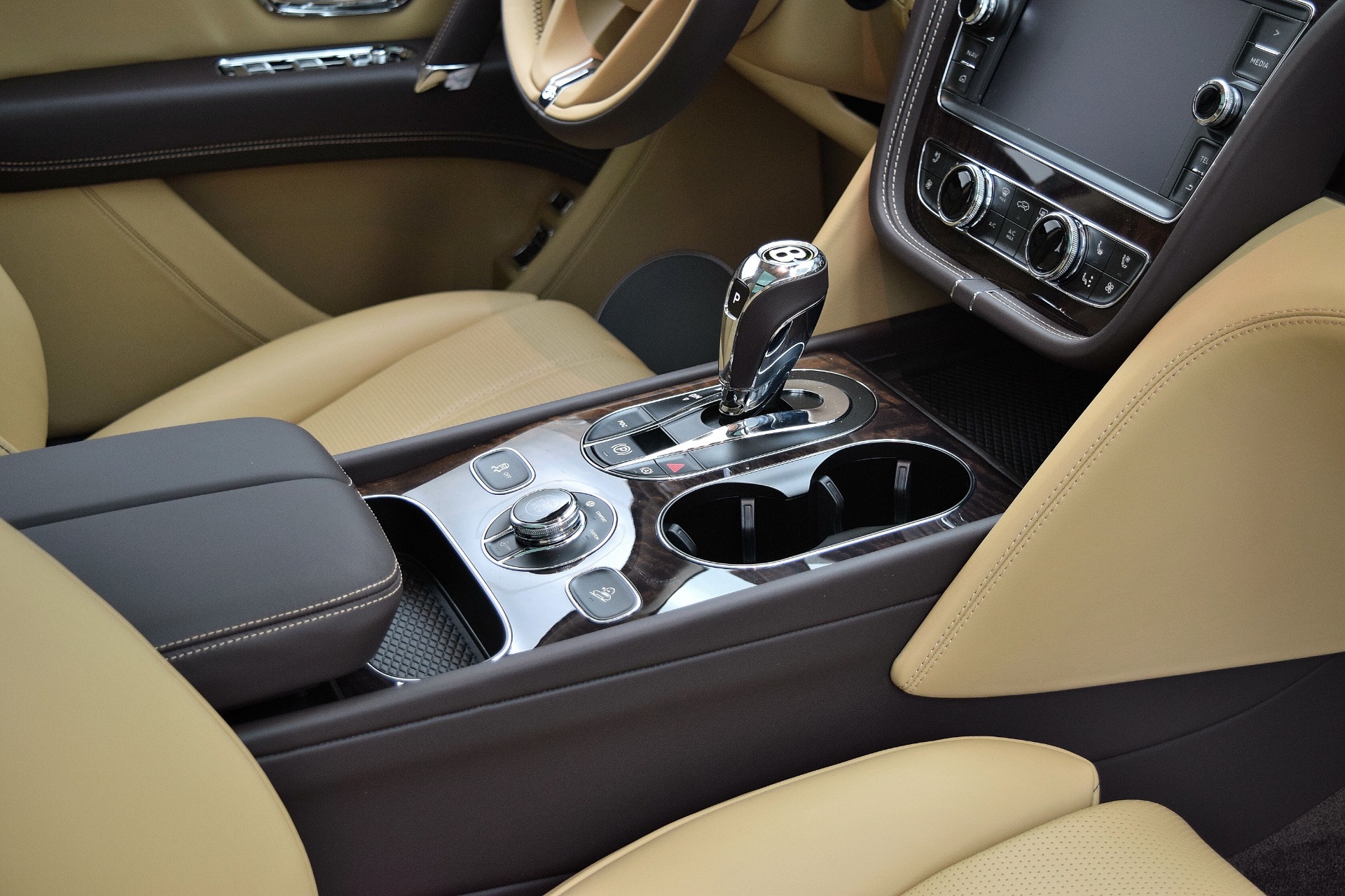 Used 2020 Bentley Bentayga V8 / LEASE OPTIONS AVAILABLE | St. Petersburg, FL