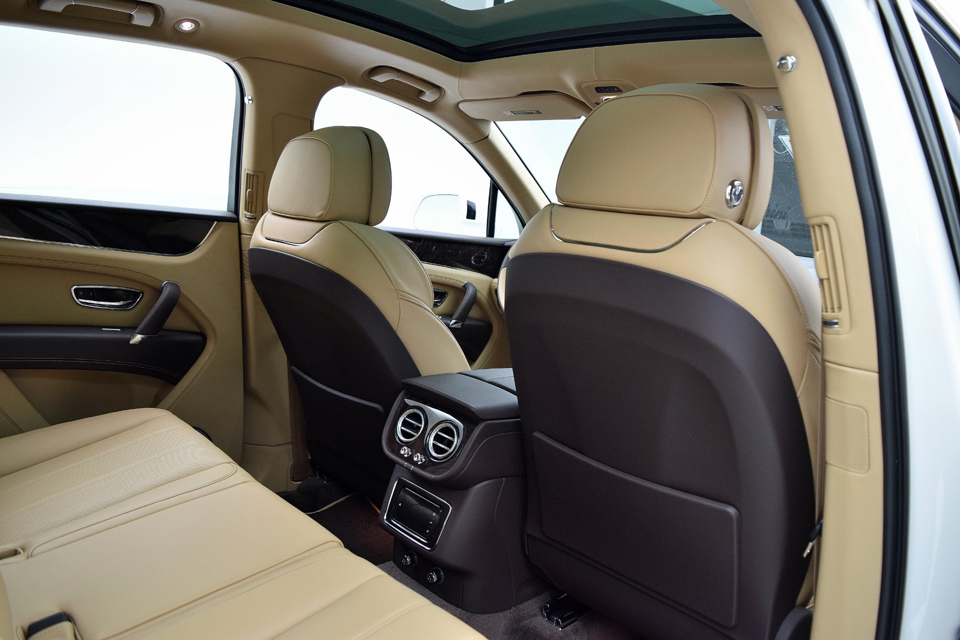 Used 2020 Bentley Bentayga V8 / LEASE OPTIONS AVAILABLE | St. Petersburg, FL