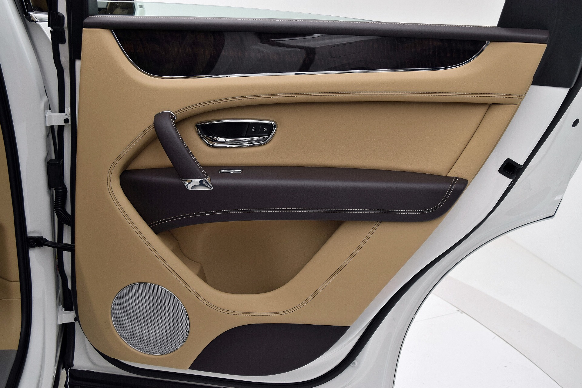 Used 2020 Bentley Bentayga V8 / LEASE OPTIONS AVAILABLE | St. Petersburg, FL