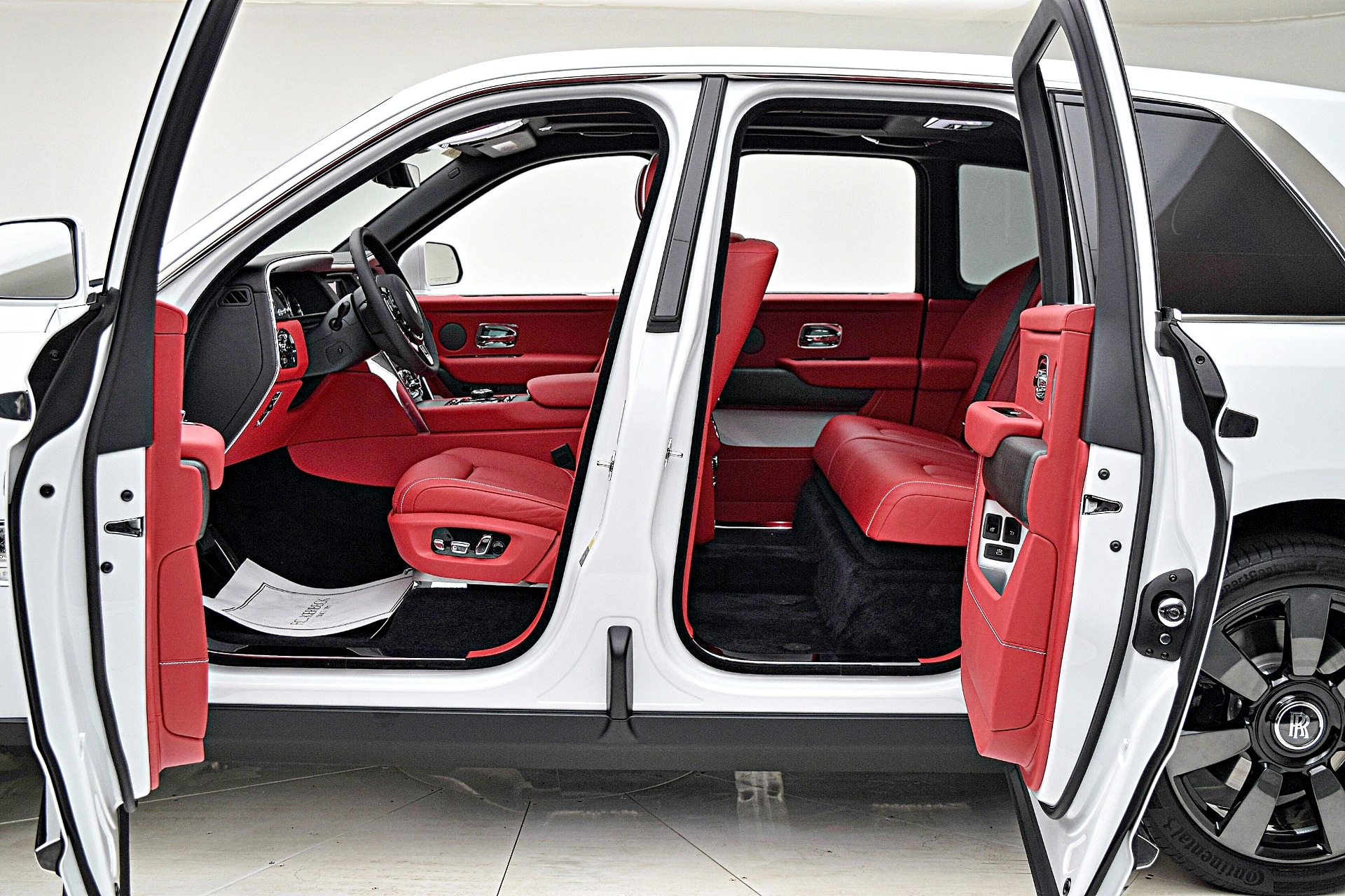 Used 2020 Rolls-Royce Cullinan / LEASE OPTIONS AVAILABLE | St. Petersburg, FL
