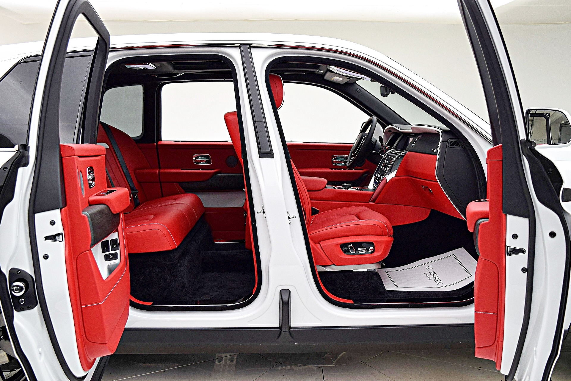 Used 2020 Rolls-Royce Cullinan / LEASE OPTIONS AVAILABLE | St. Petersburg, FL