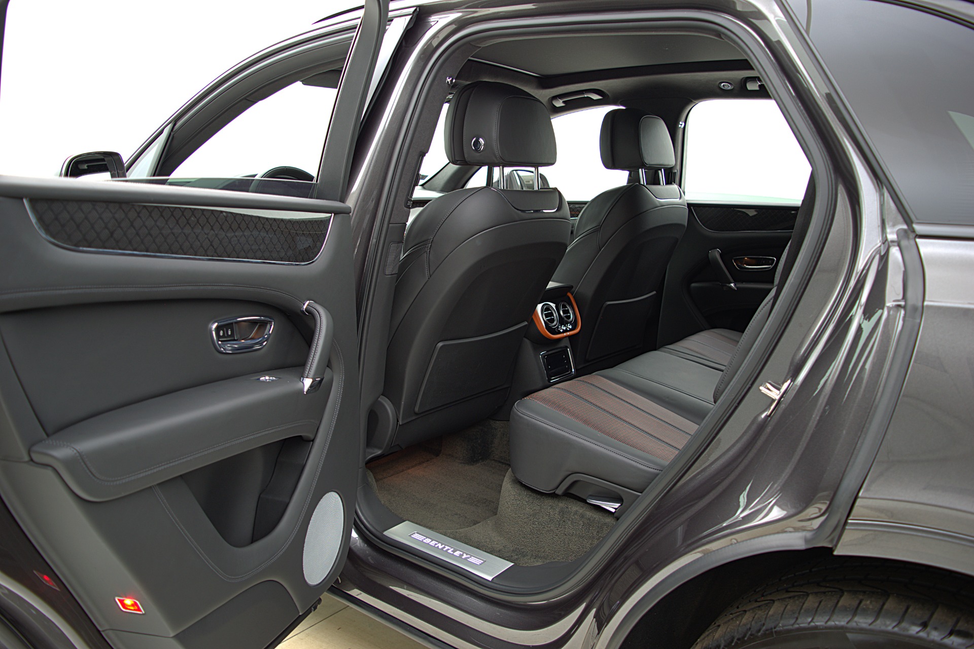 Used 2020 Bentley Bentayga V8 Design Series / LEASE OPTIONS AVAILABLE | St. Petersburg, FL