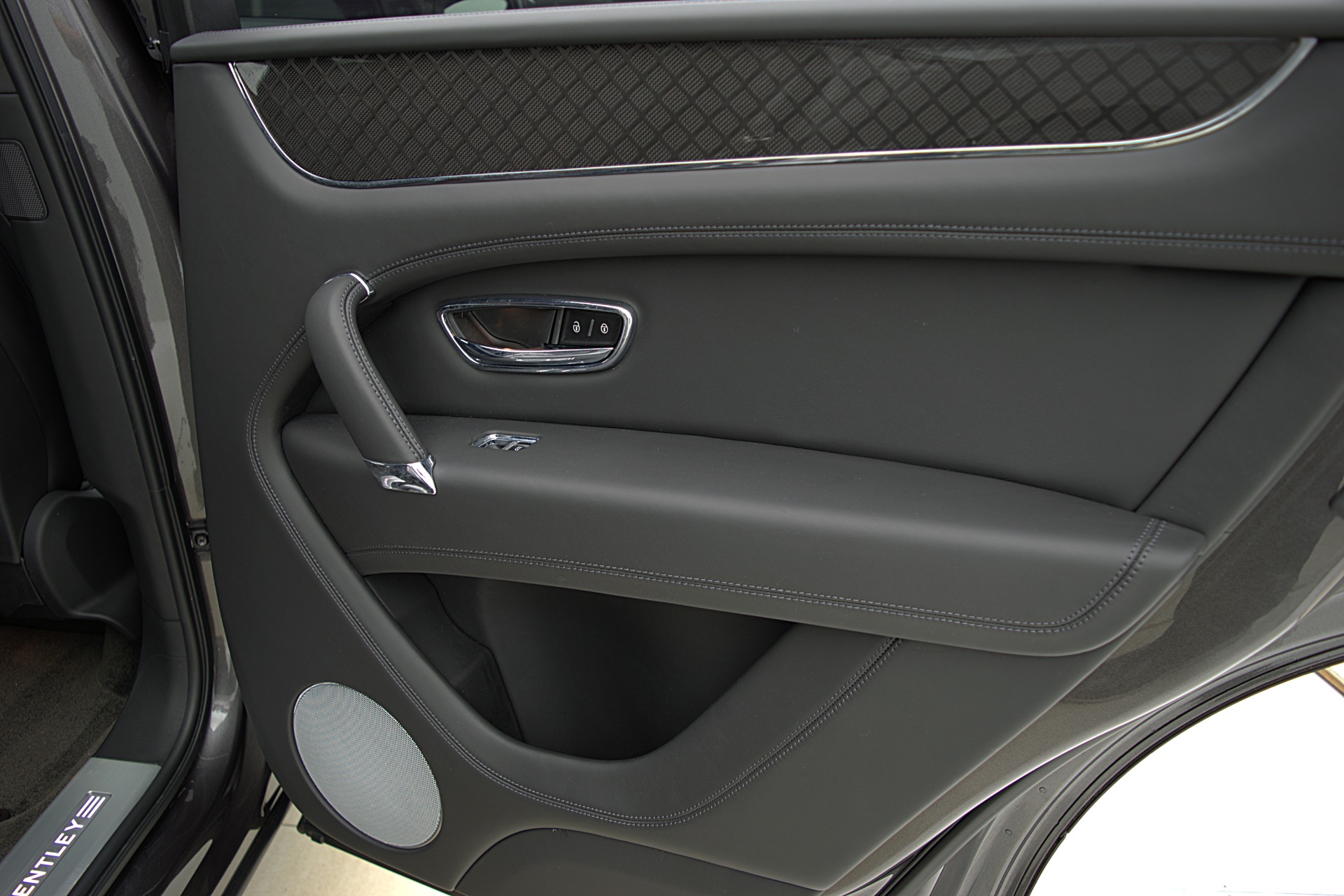 Used 2020 Bentley Bentayga V8 Design Series / LEASE OPTIONS AVAILABLE | St. Petersburg, FL