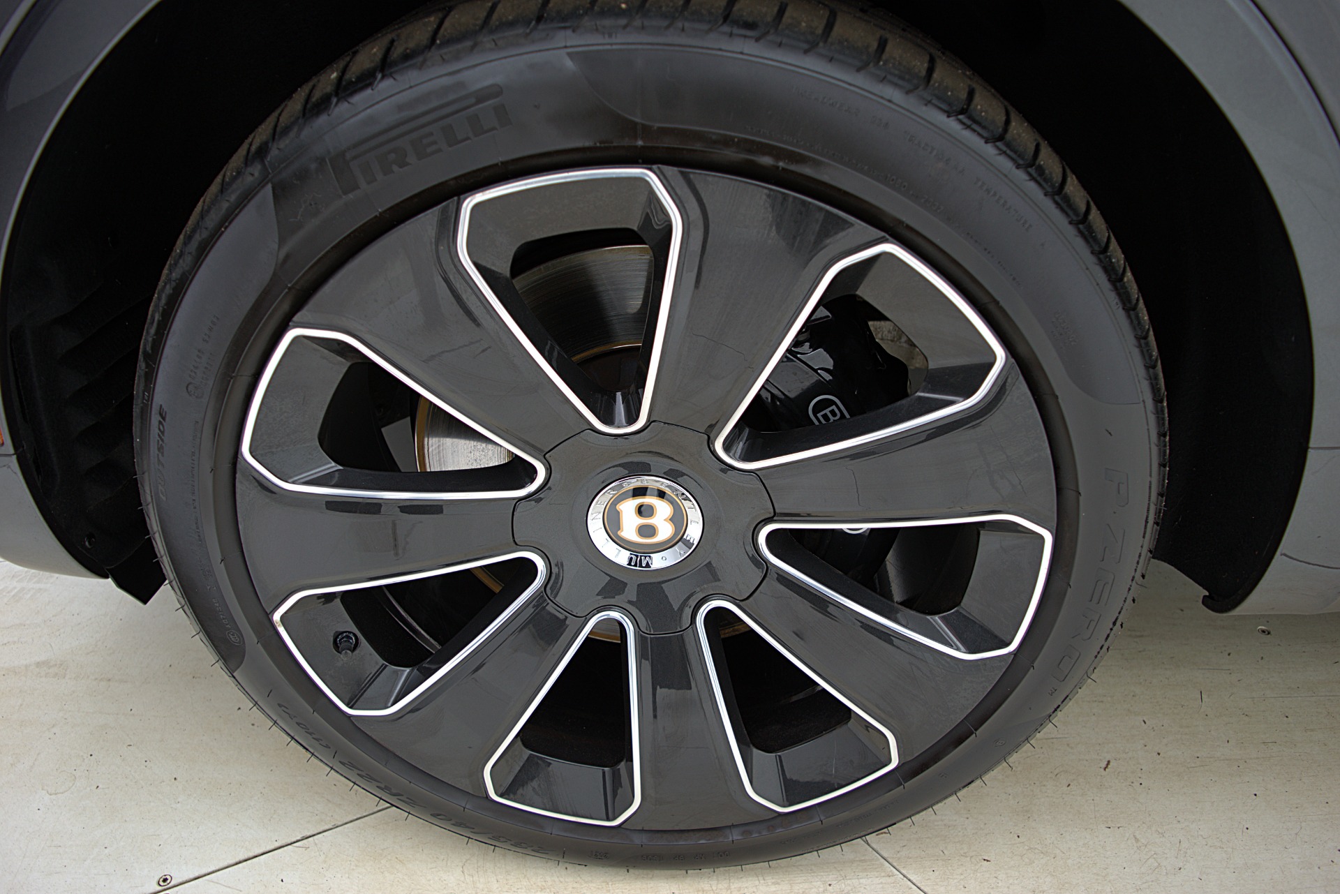 Used 2020 Bentley Bentayga V8 Design Series / LEASE OPTIONS AVAILABLE | St. Petersburg, FL