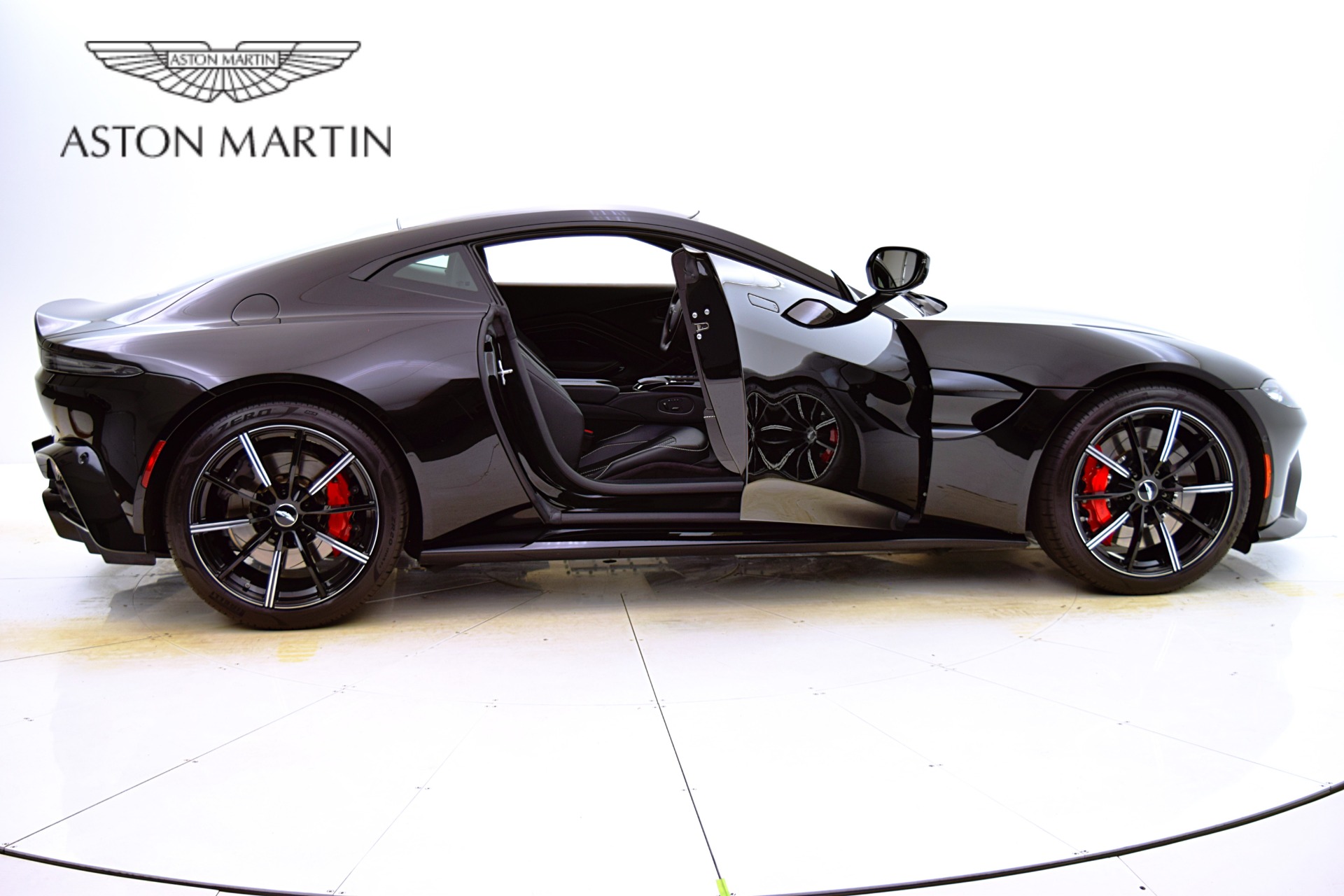 Used 2020 Aston Martin Vantage | St. Petersburg, FL