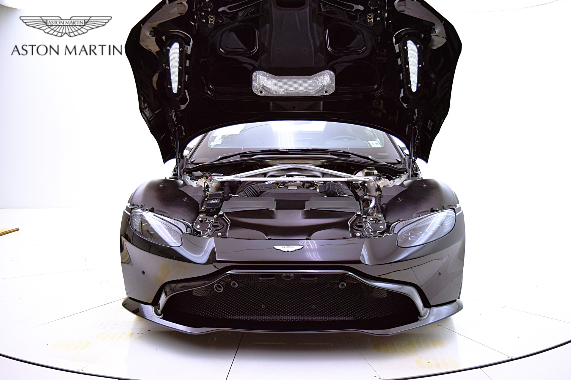 Used 2020 Aston Martin Vantage | St. Petersburg, FL