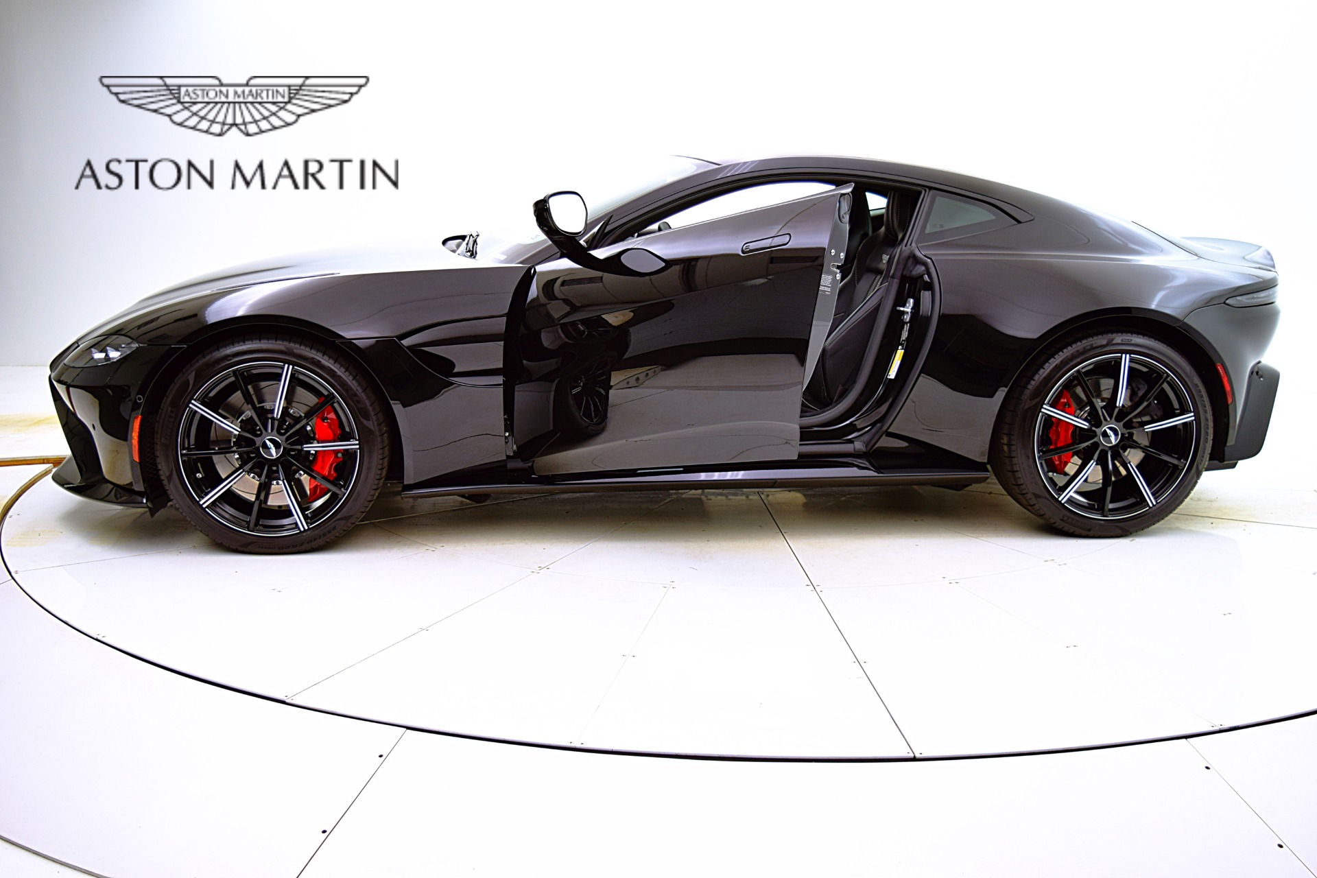 Used 2020 Aston Martin Vantage | St. Petersburg, FL