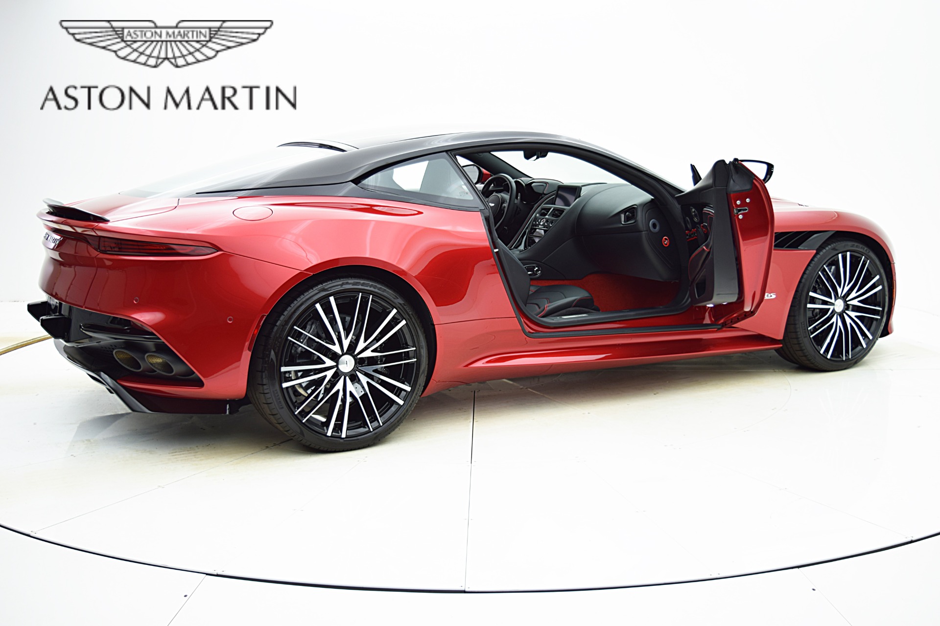 Used 2020 Aston Martin DBS Superleggera | St. Petersburg, FL