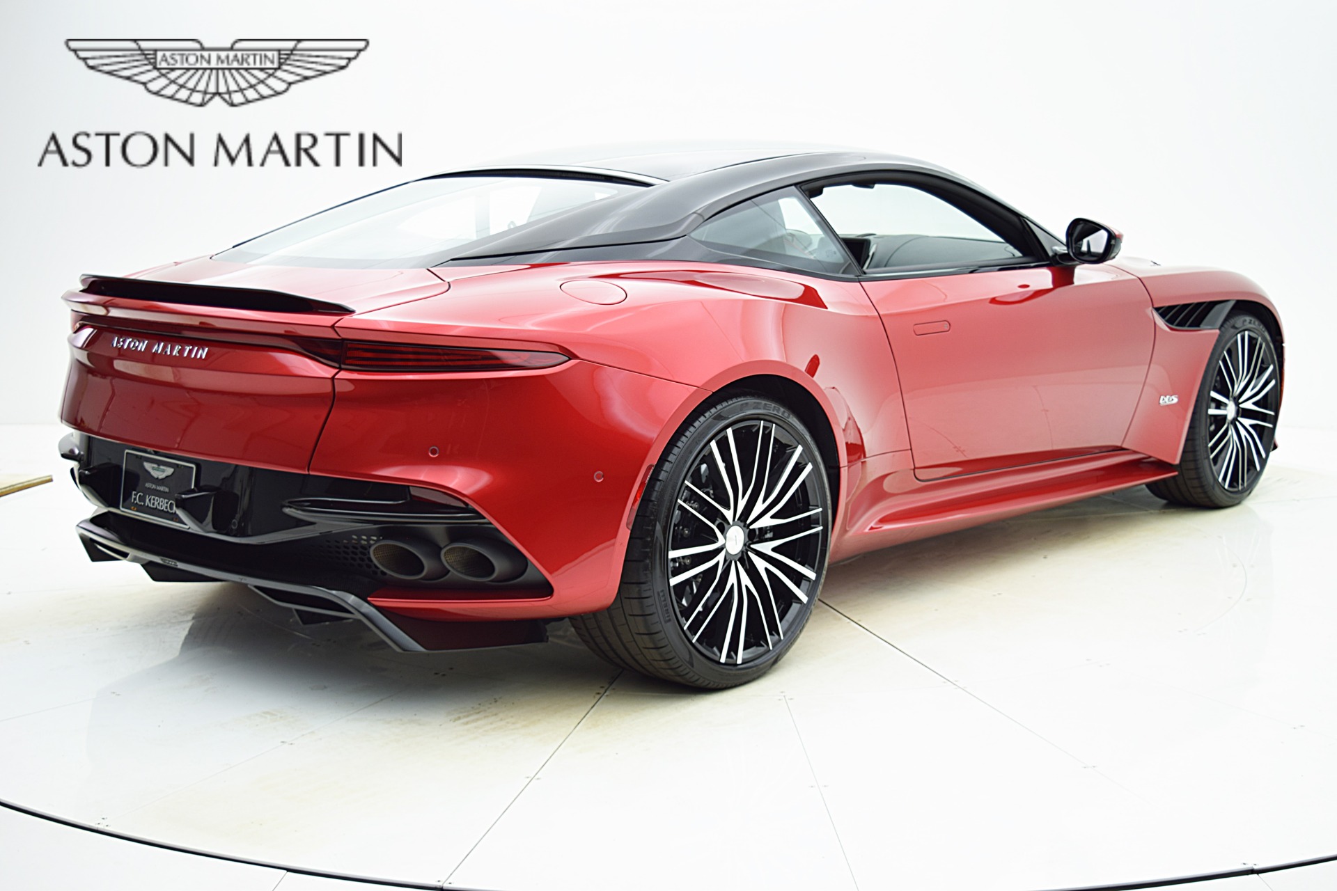 Used 2020 Aston Martin DBS Superleggera | St. Petersburg, FL