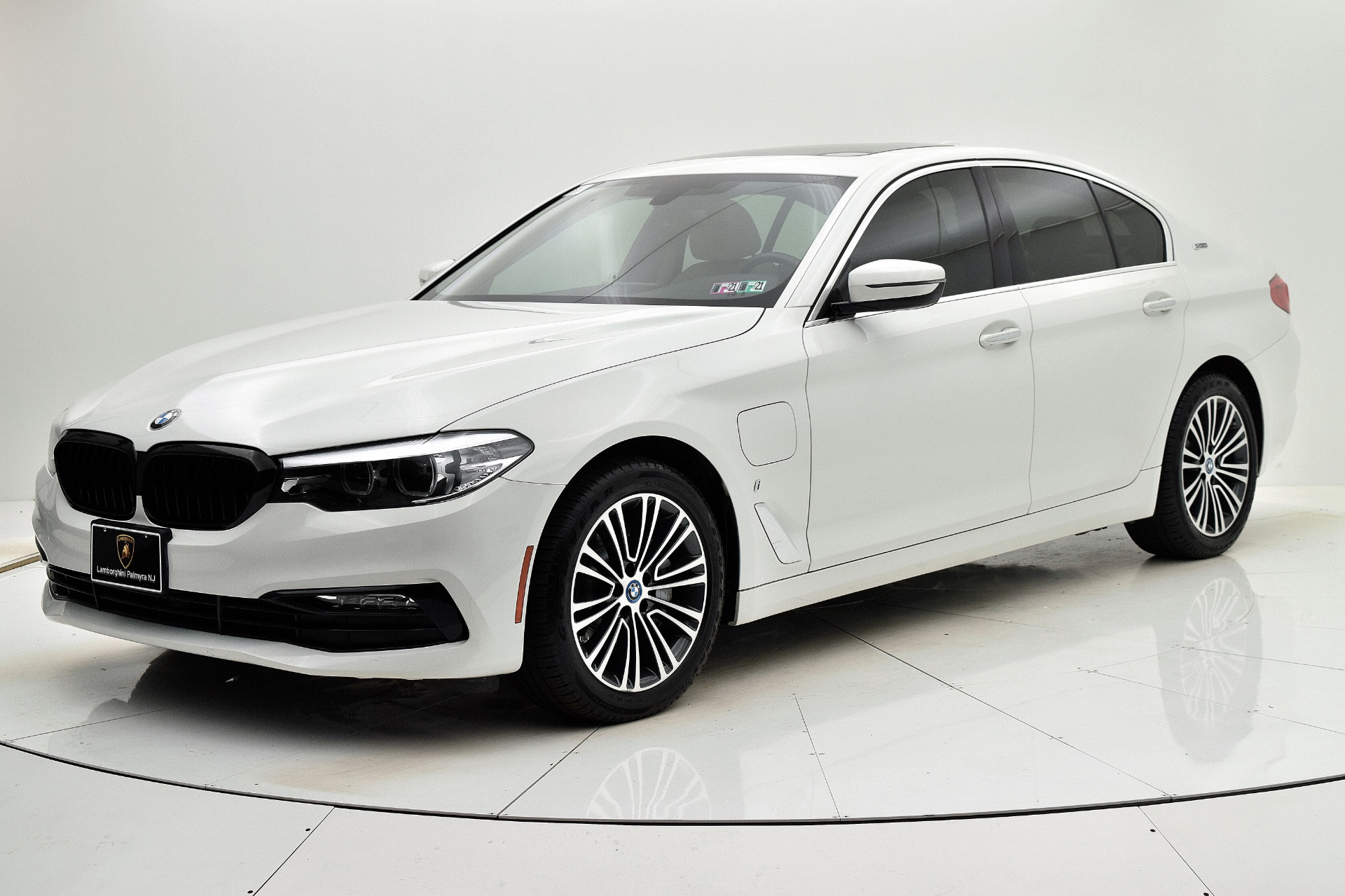 Used 2018 BMW 5 Series 530e xDrive iPerformance | St. Petersburg, FL