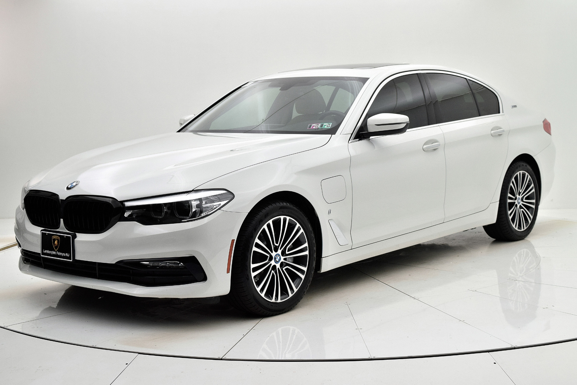 Used 2018 BMW 5 Series 530e xDrive iPerformance | St. Petersburg, FL
