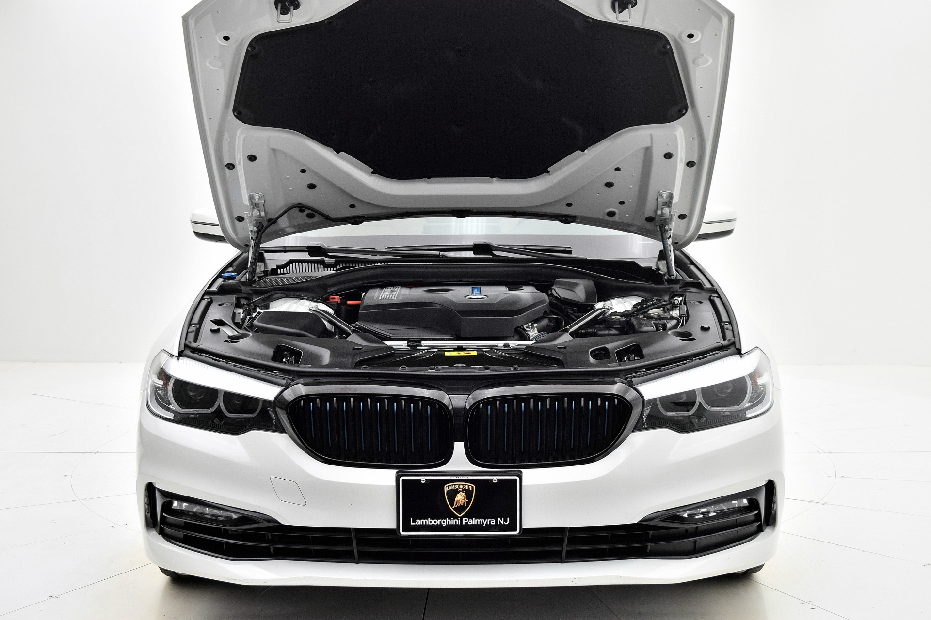 Used 2018 BMW 5 Series 530e xDrive iPerformance | St. Petersburg, FL