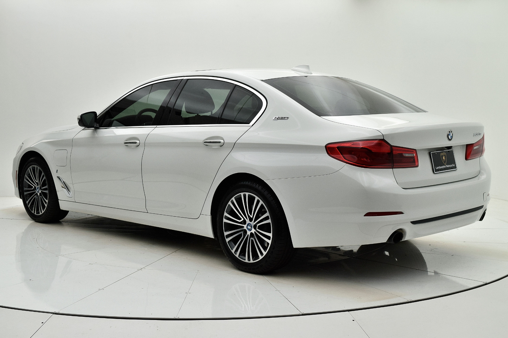 Used 2018 BMW 5 Series 530e xDrive iPerformance | St. Petersburg, FL