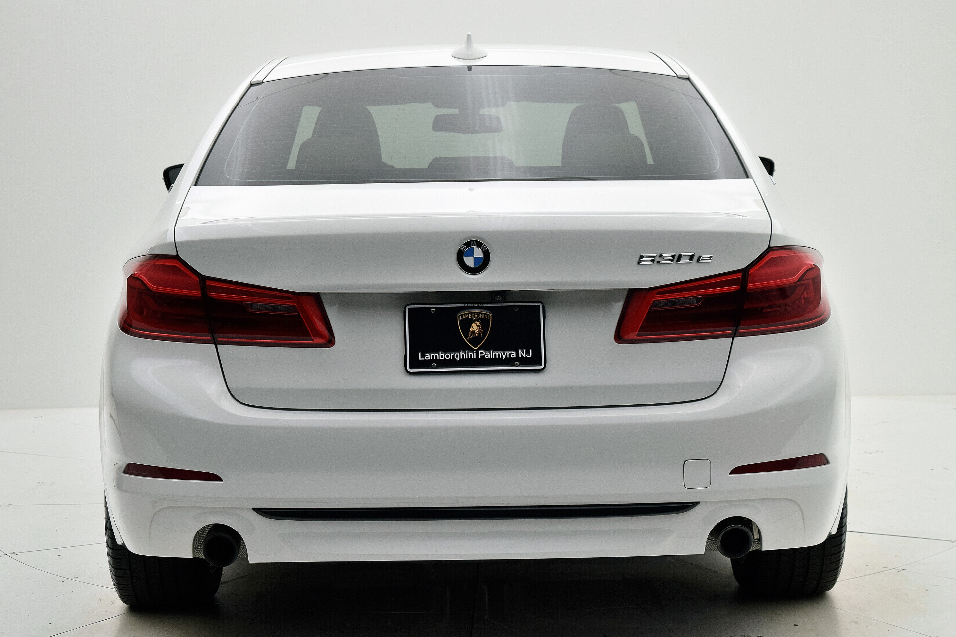Used 2018 BMW 5 Series 530e xDrive iPerformance | St. Petersburg, FL