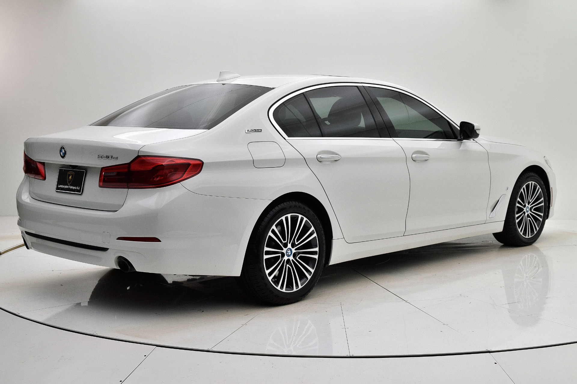 Used 2018 BMW 5 Series 530e xDrive iPerformance | St. Petersburg, FL