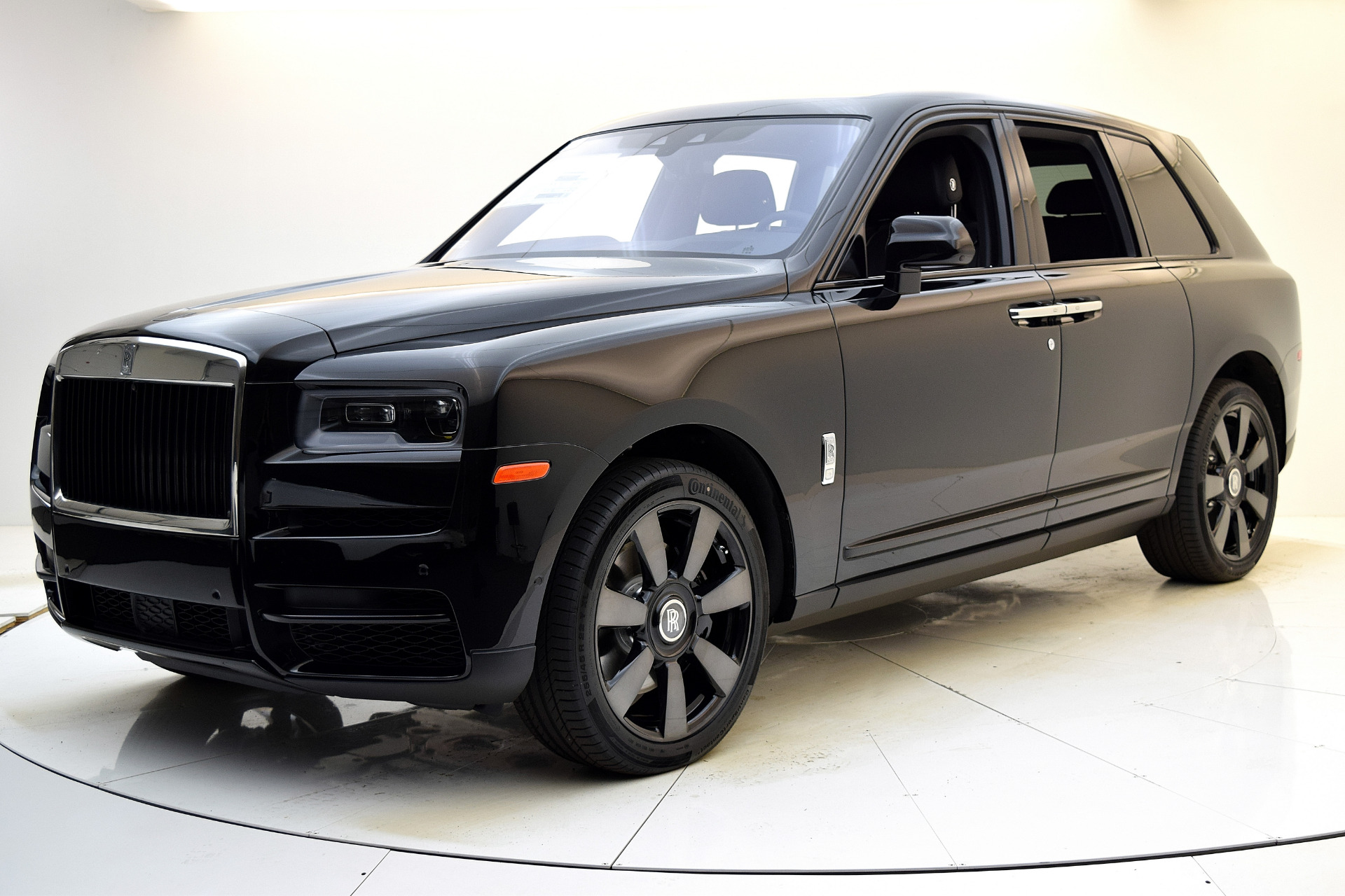 New 2021 Rolls-Royce Cullinan | St. Petersburg, FL