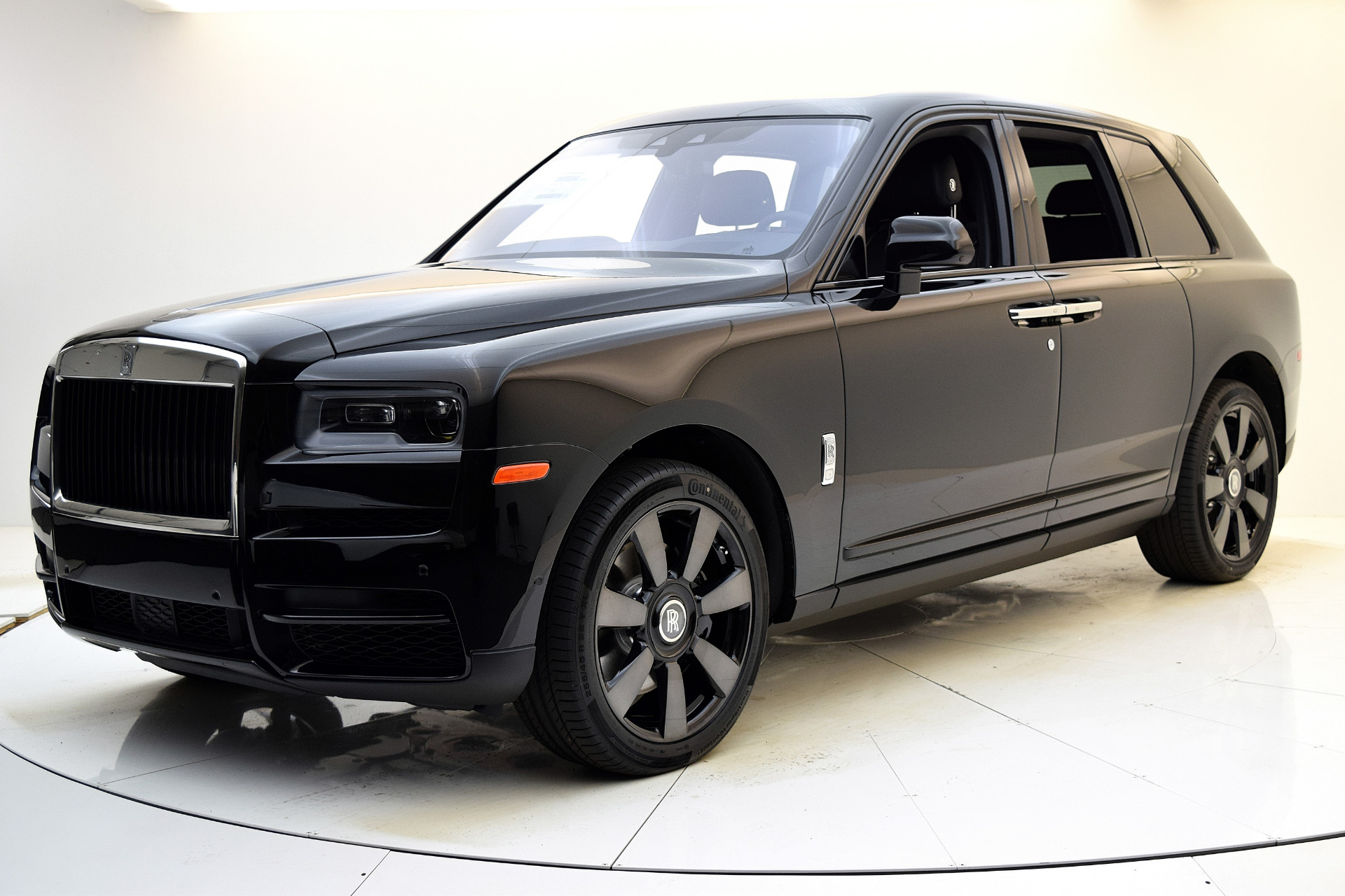 New 2021 Rolls-Royce Cullinan | St. Petersburg, FL