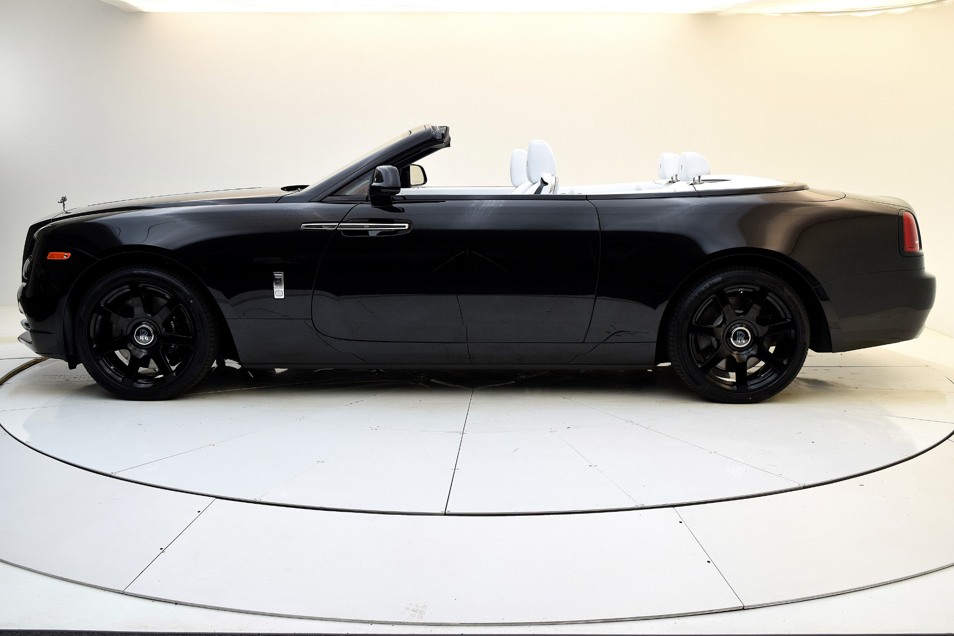 New 2021 Rolls-Royce Dawn | St. Petersburg, FL