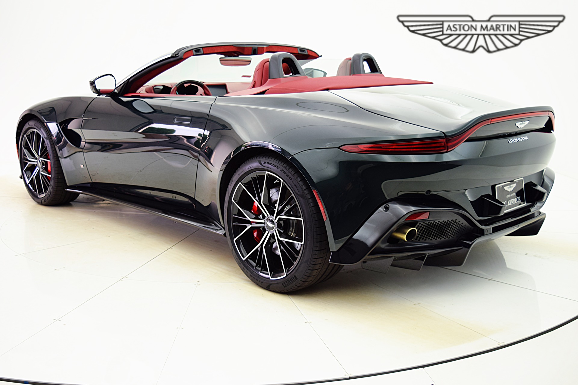 Used 2021 Aston Martin Vantage Roadster | St. Petersburg, FL