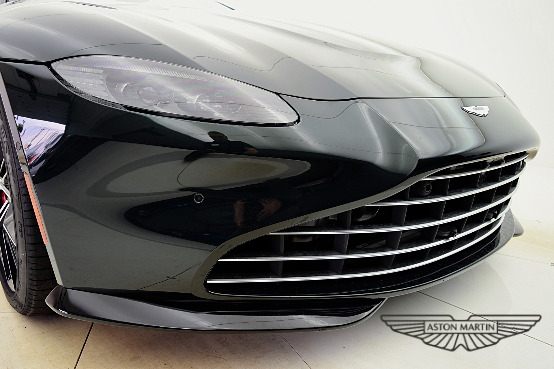 Used 2021 Aston Martin Vantage Roadster | St. Petersburg, FL