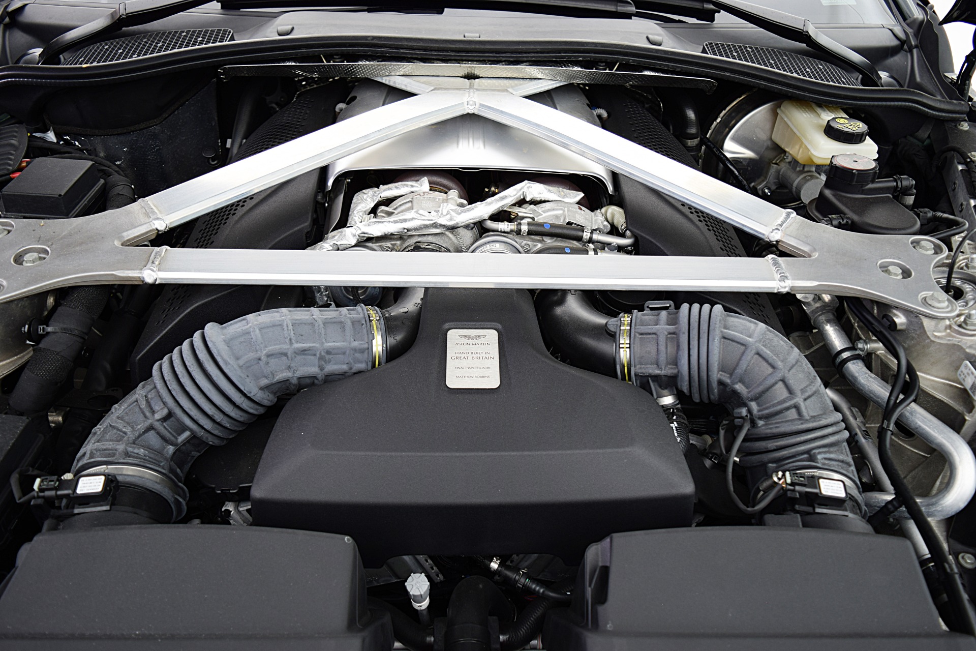 Used 2021 Aston Martin Vantage Roadster | St. Petersburg, FL