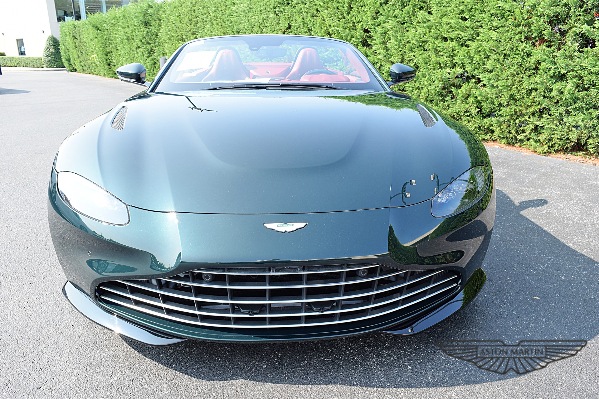 Used 2021 Aston Martin Vantage Roadster | St. Petersburg, FL