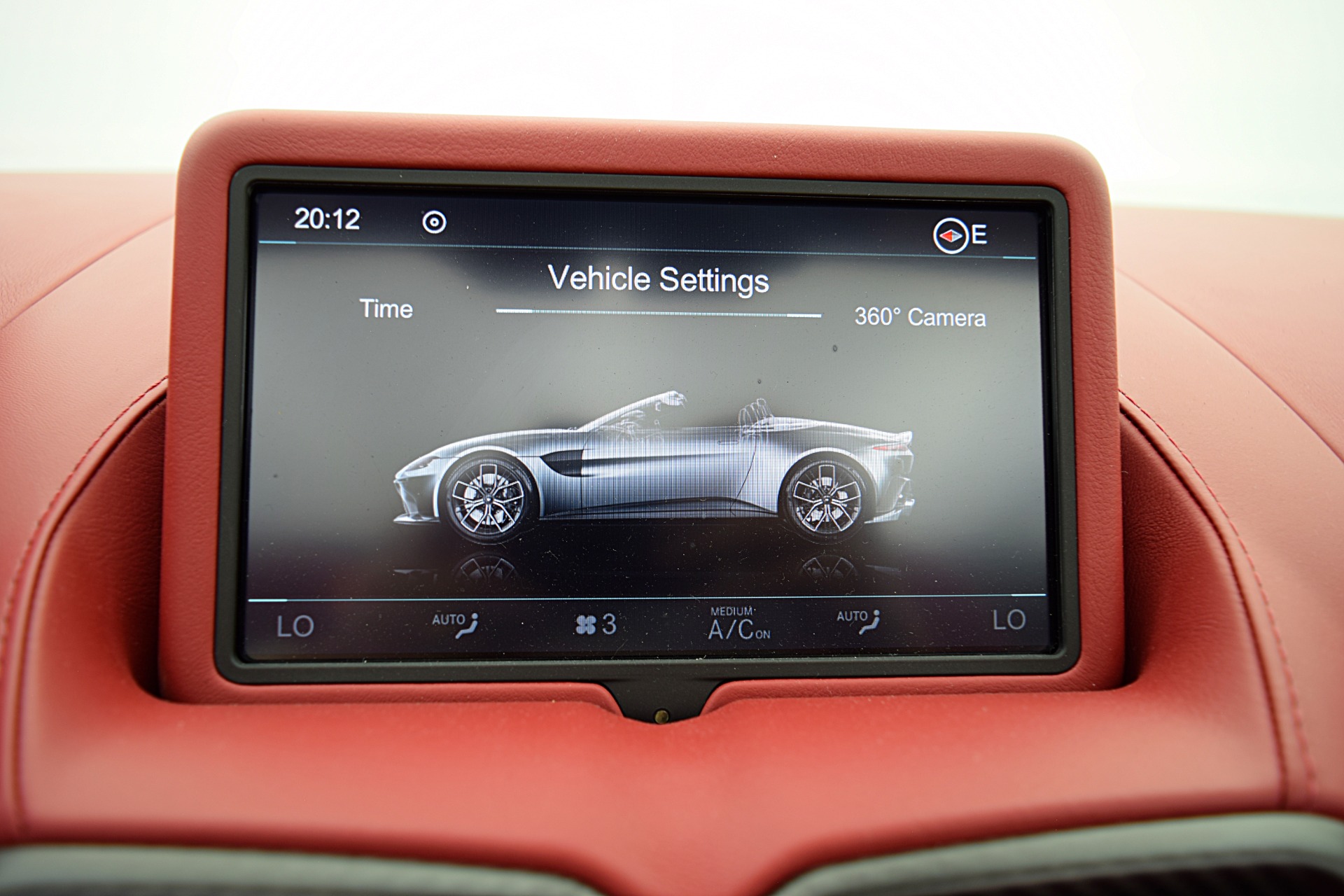 Used 2021 Aston Martin Vantage Roadster | St. Petersburg, FL