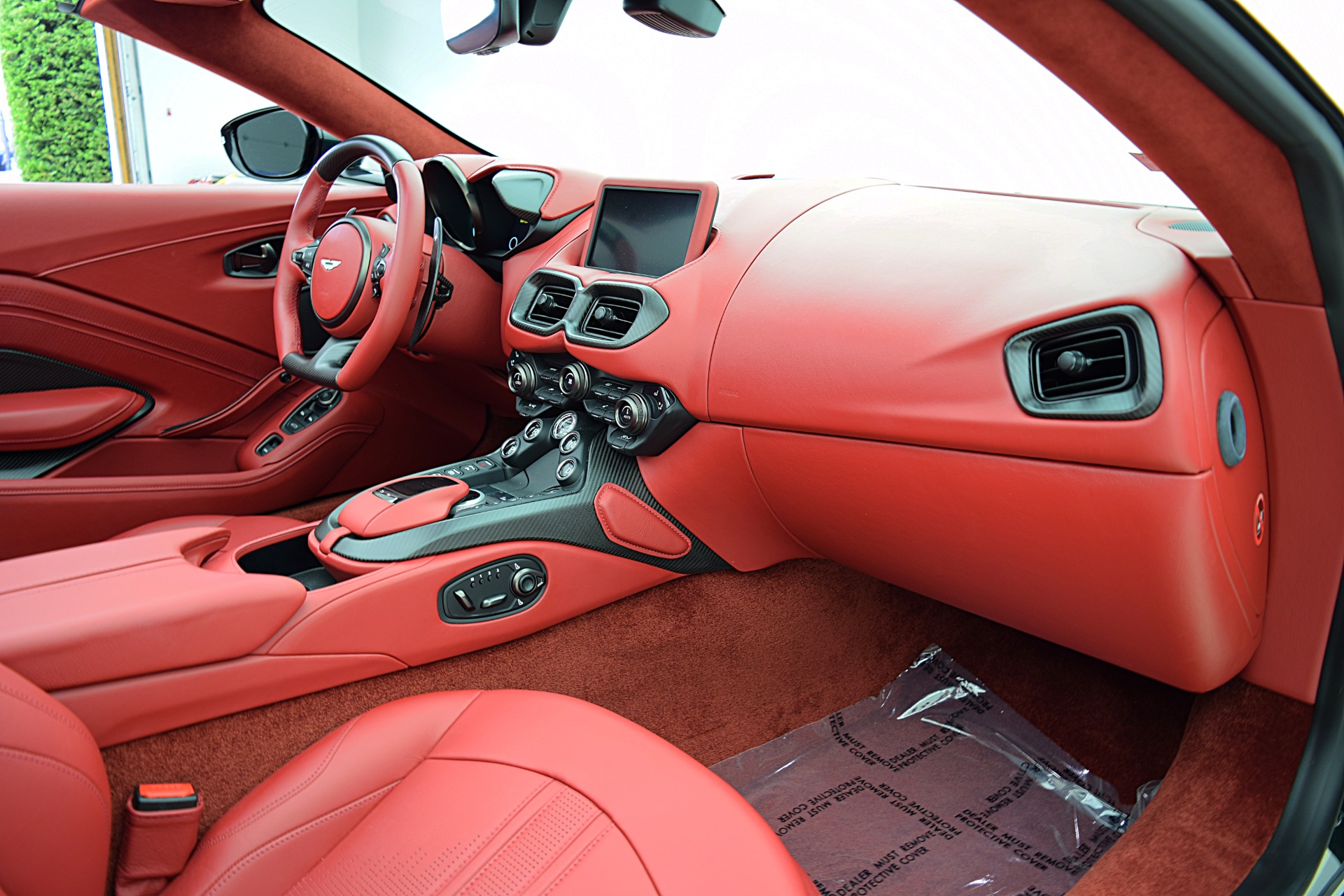 Used 2021 Aston Martin Vantage Roadster | St. Petersburg, FL
