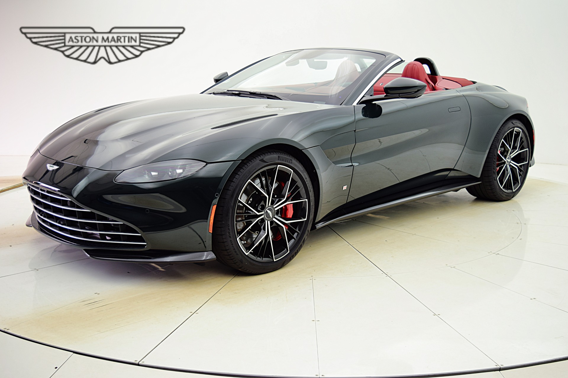 Used 2021 Aston Martin Vantage Roadster | St. Petersburg, FL