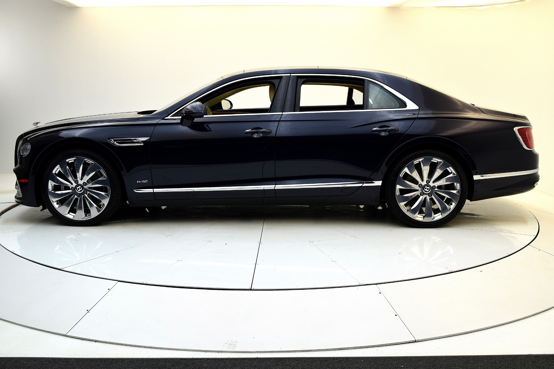 Used 2021 Bentley Flying Spur W12 | St. Petersburg, FL