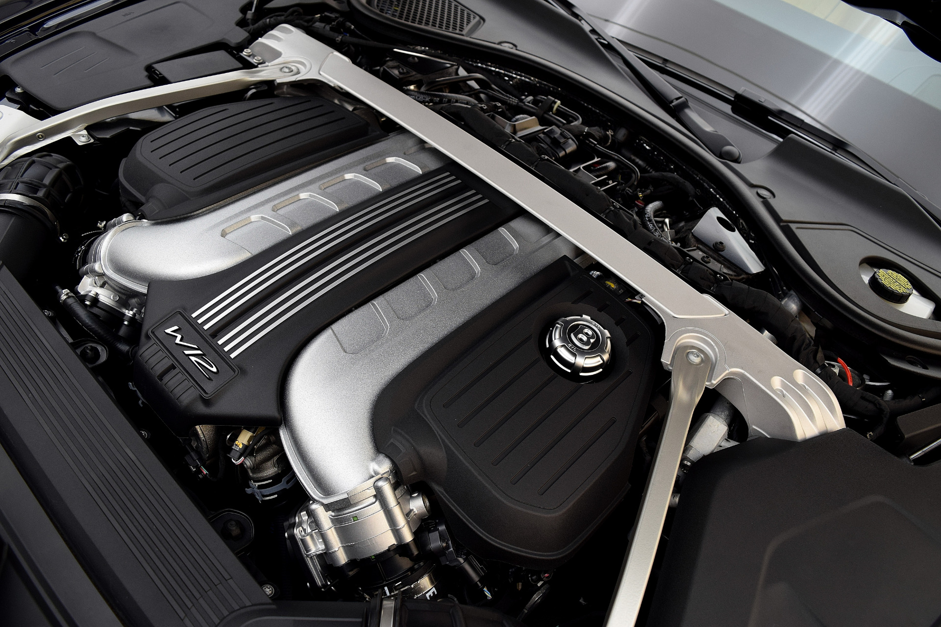 Used 2021 Bentley Flying Spur W12 | St. Petersburg, FL