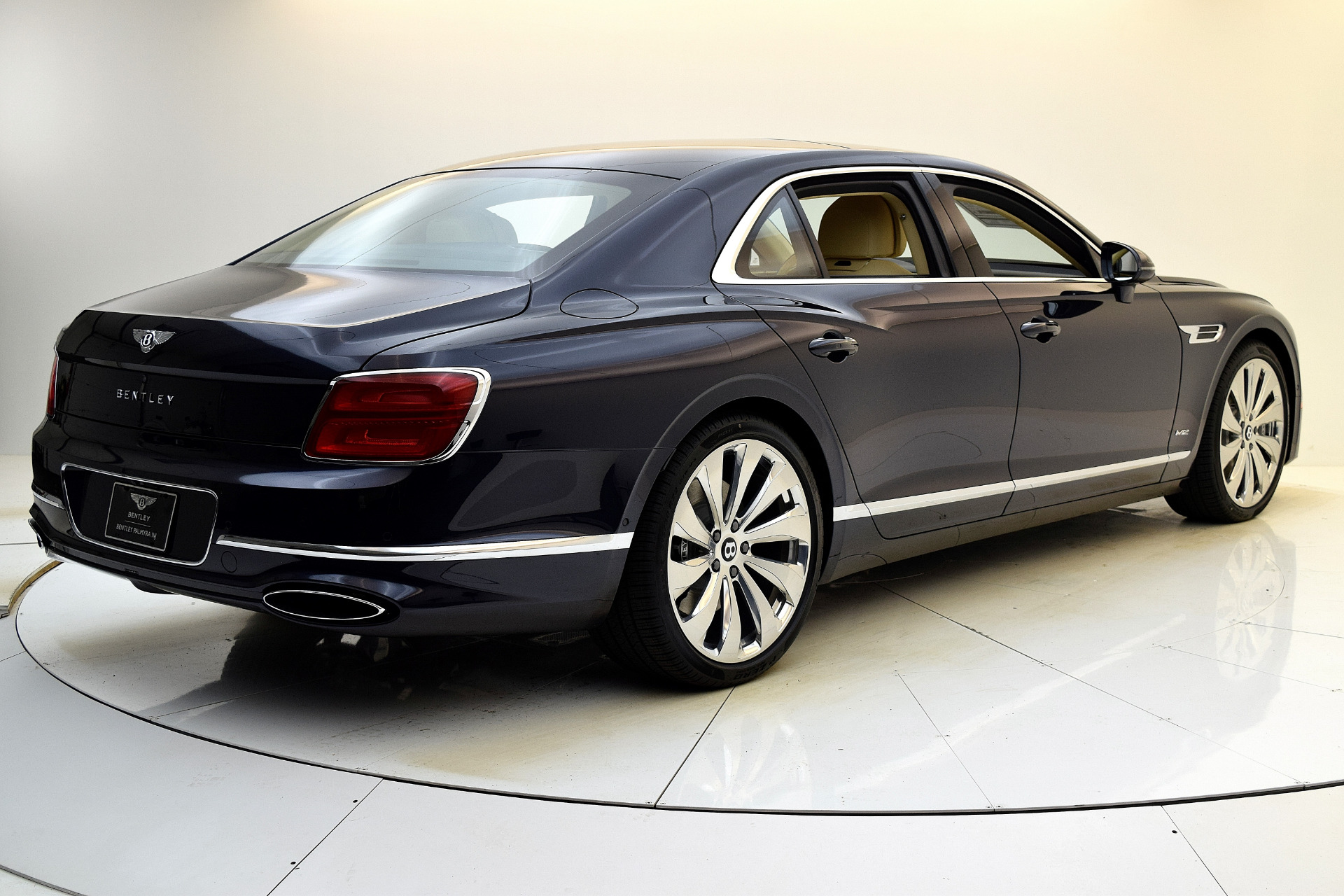 Used 2021 Bentley Flying Spur W12 | St. Petersburg, FL