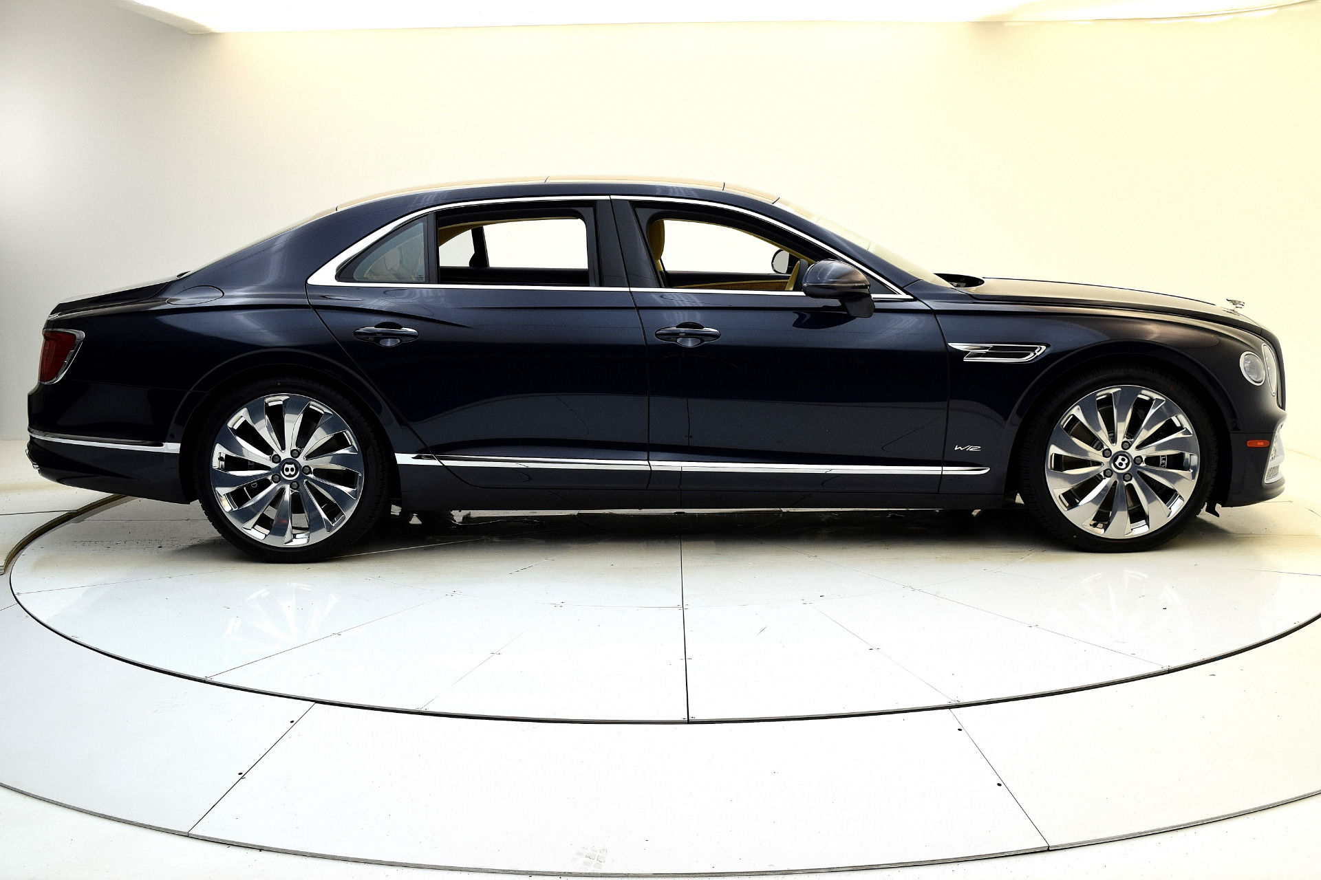 Used 2021 Bentley Flying Spur W12 | St. Petersburg, FL