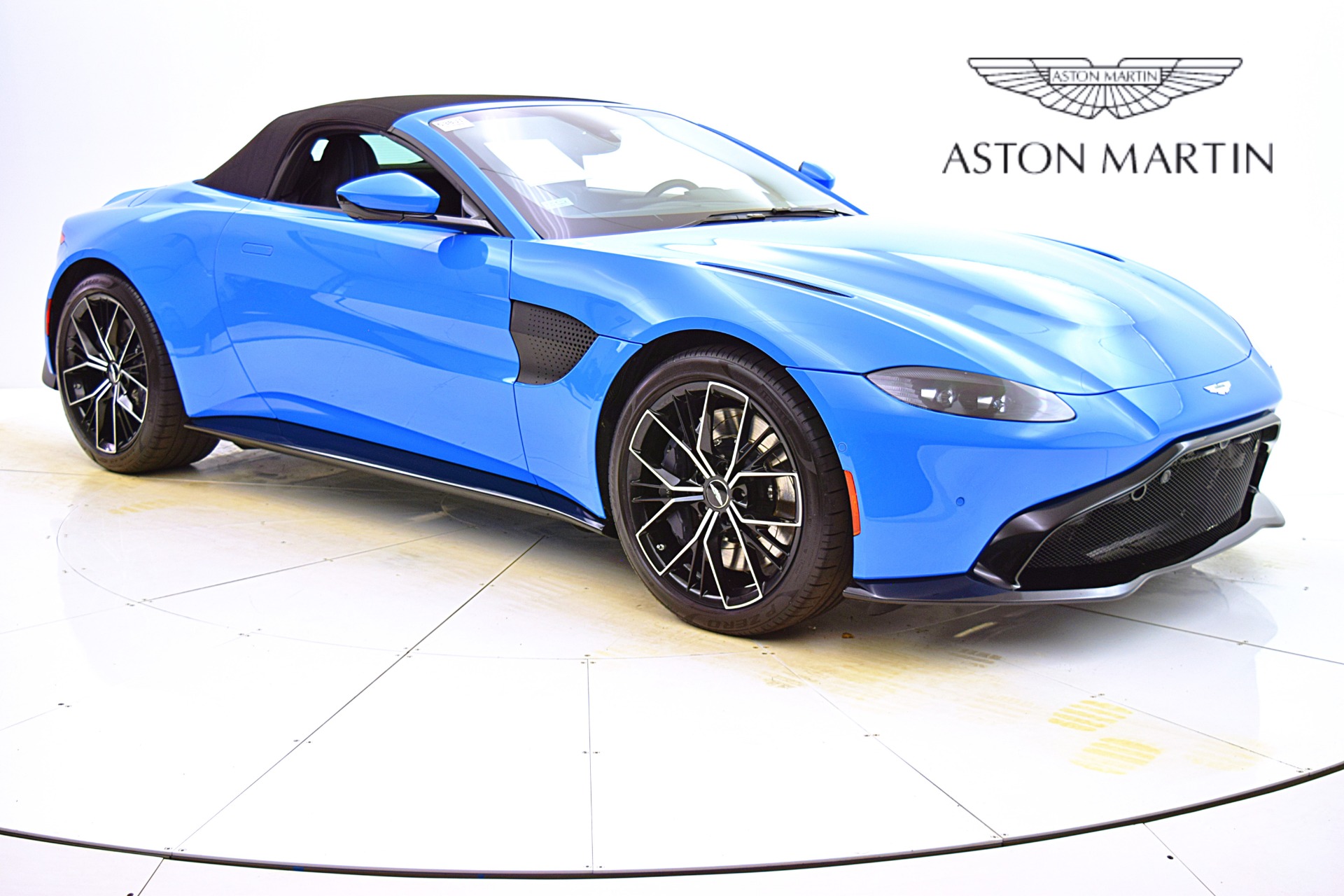 Used 2021 Aston Martin Vantage | St. Petersburg, FL